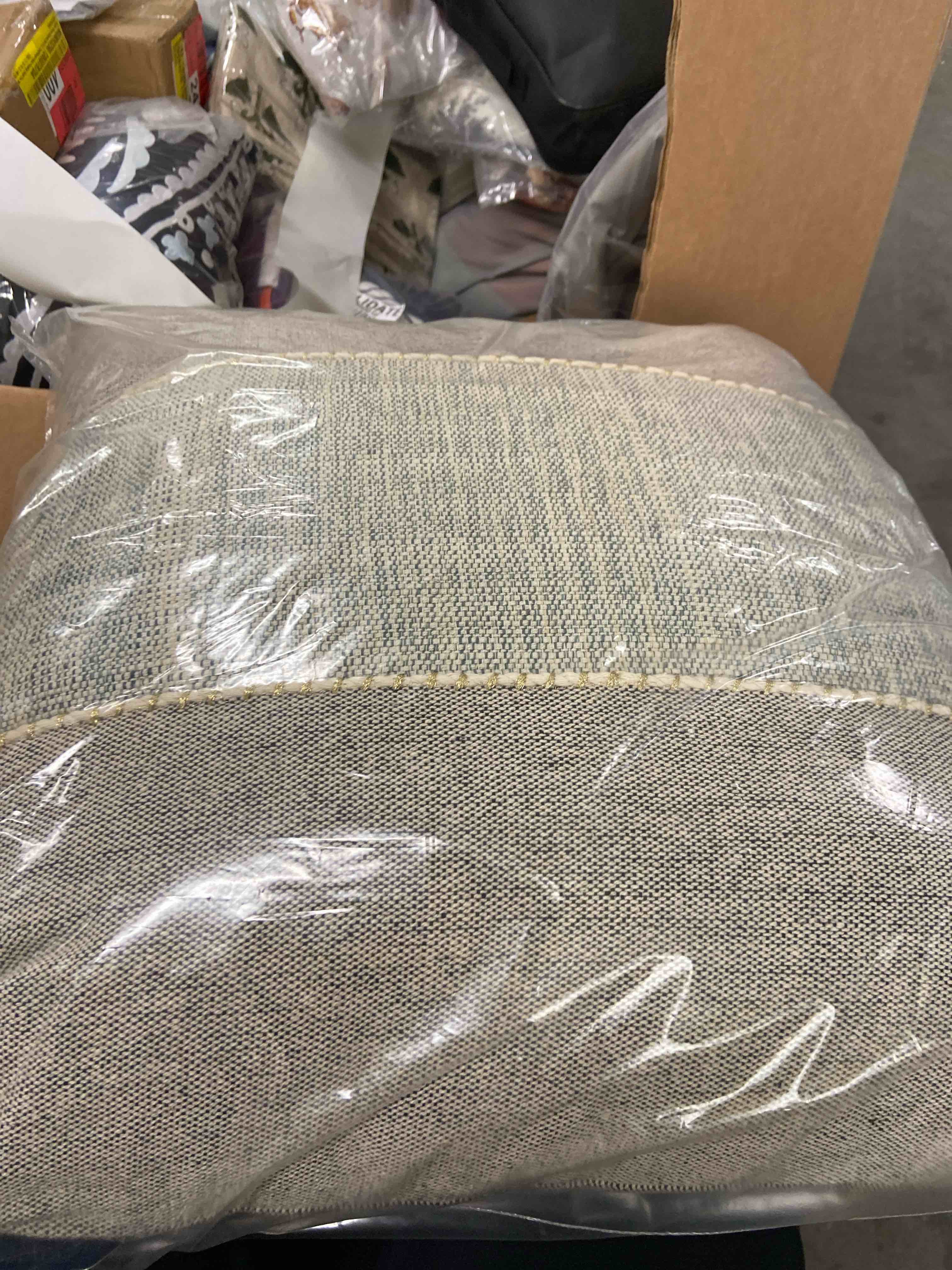 Condition photo showing New/Like New for donny osmond color block 20  x 20  cotton pillow cover in light gray