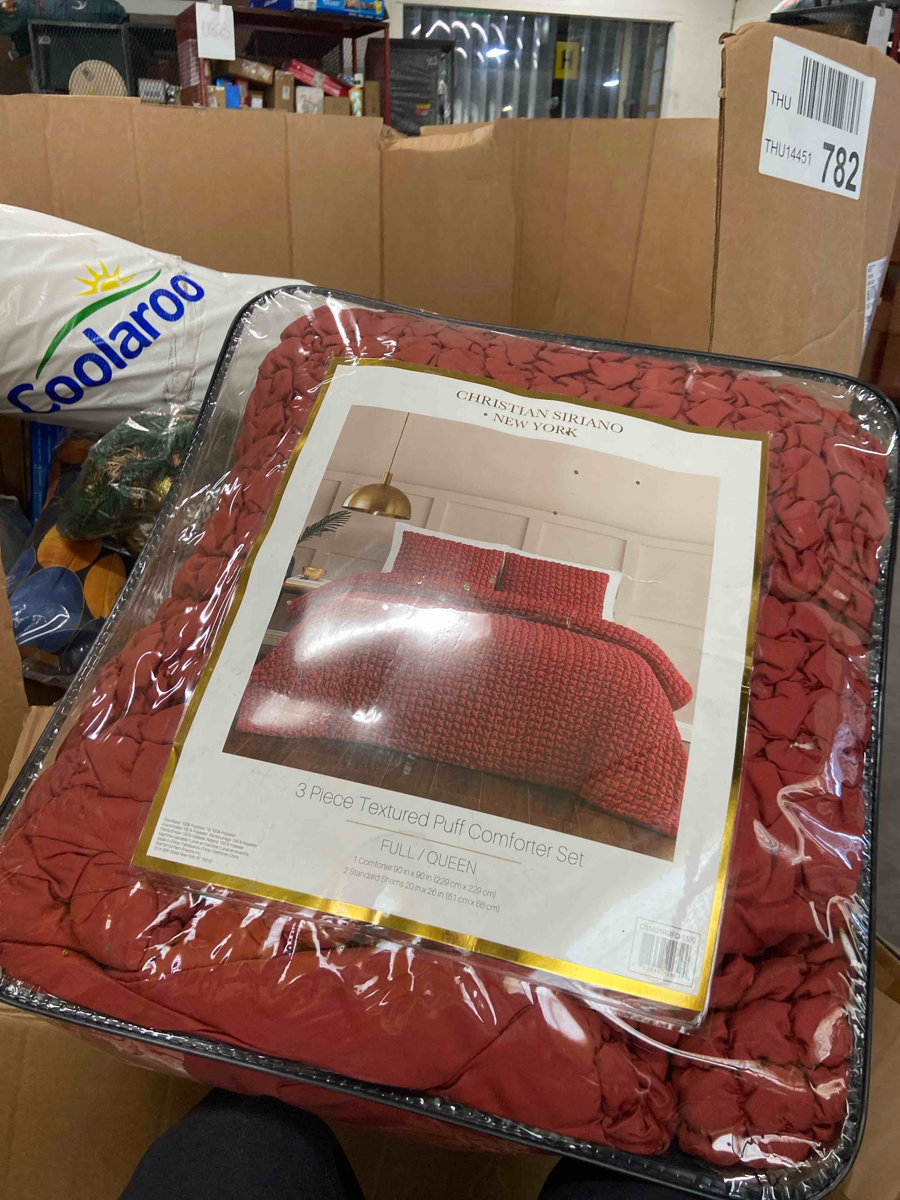 Condition photo showing New/Like New for christian siriano 3pc full/queen ny textured puff comforter set rust: polyester tufted bedding with shams