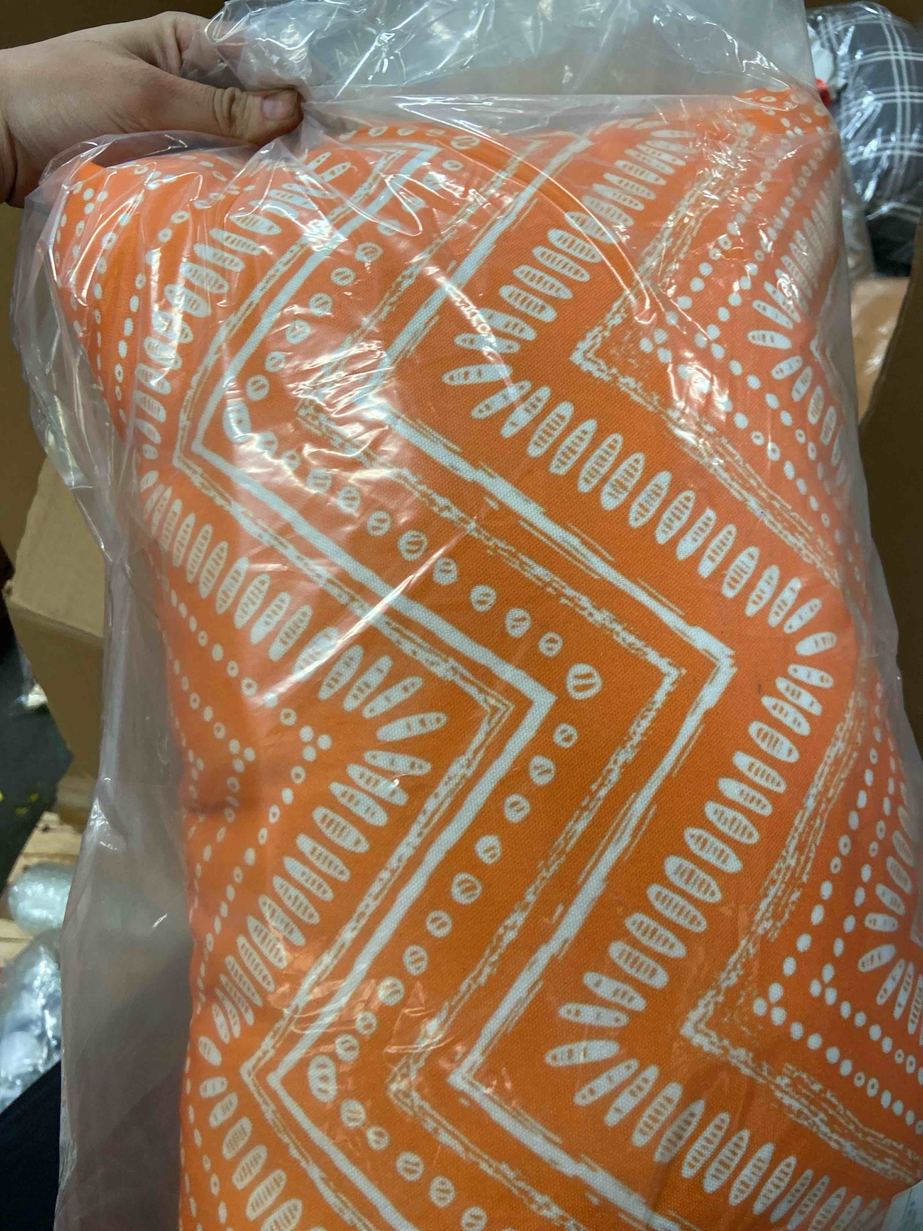 Condition photo showing New/Like New for outdoor rectangular pillow