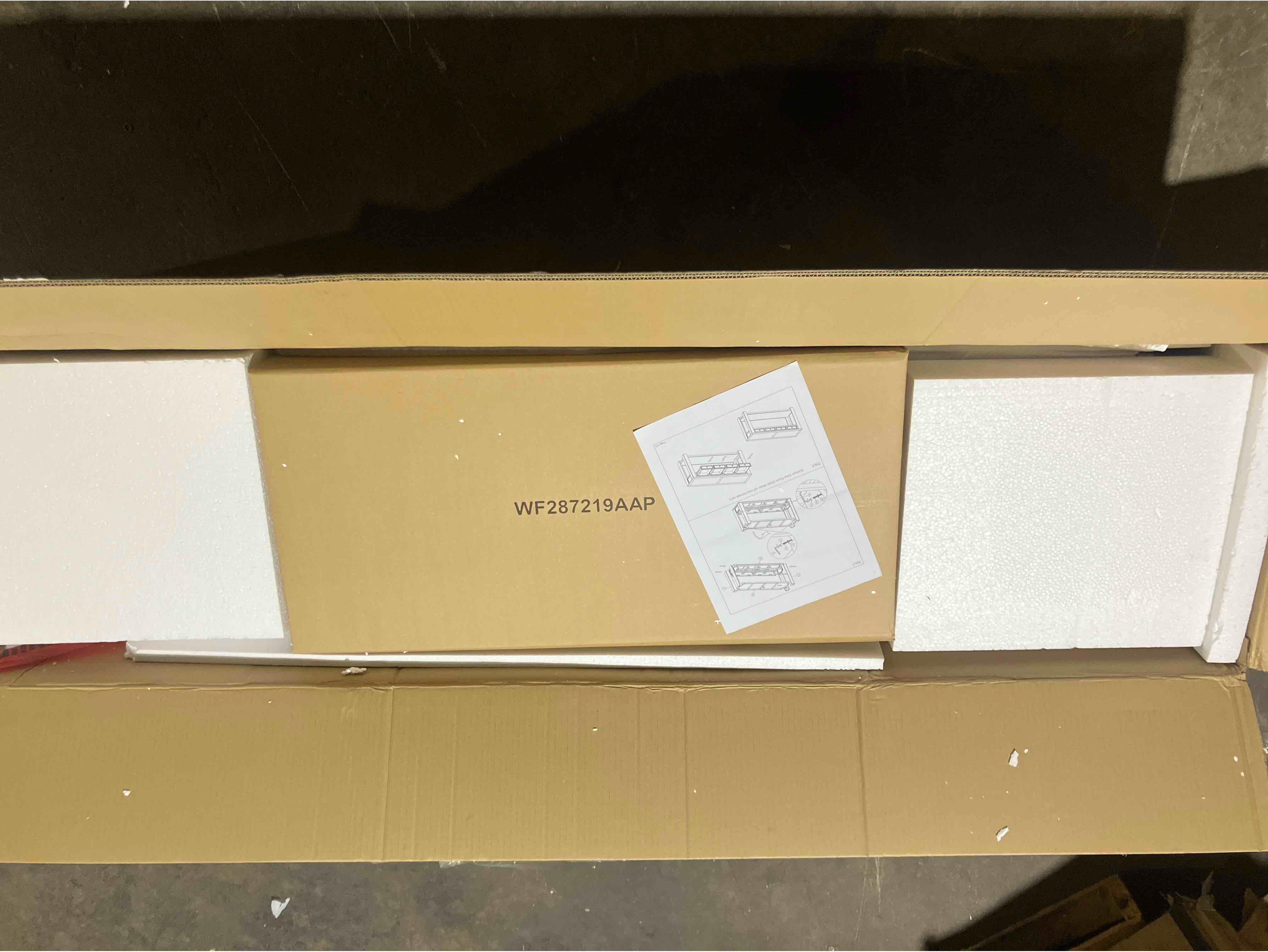 https://s3.amazonaws.com/lotting-images-prod/phillipi/BRN3613200_1760118316908.jpeg