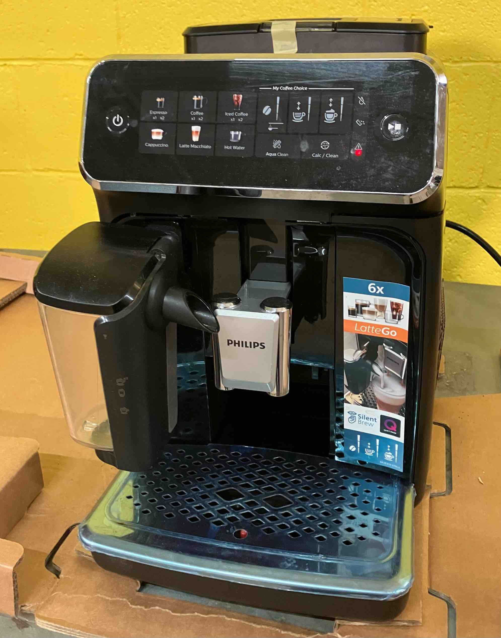 Condition photo showing Good Condition for Philips 3300 Series Fully Automatic Espresso Machine with LatteGo Milk System and integrated grinder, 6 Hot & Iced Coffee Pre-Sets, 40% Quieter SilentBrew, 15-Bar Pressure, Glossy Black (EP3341/50) Glossy Black Latte Go - (As is because machine has been used)