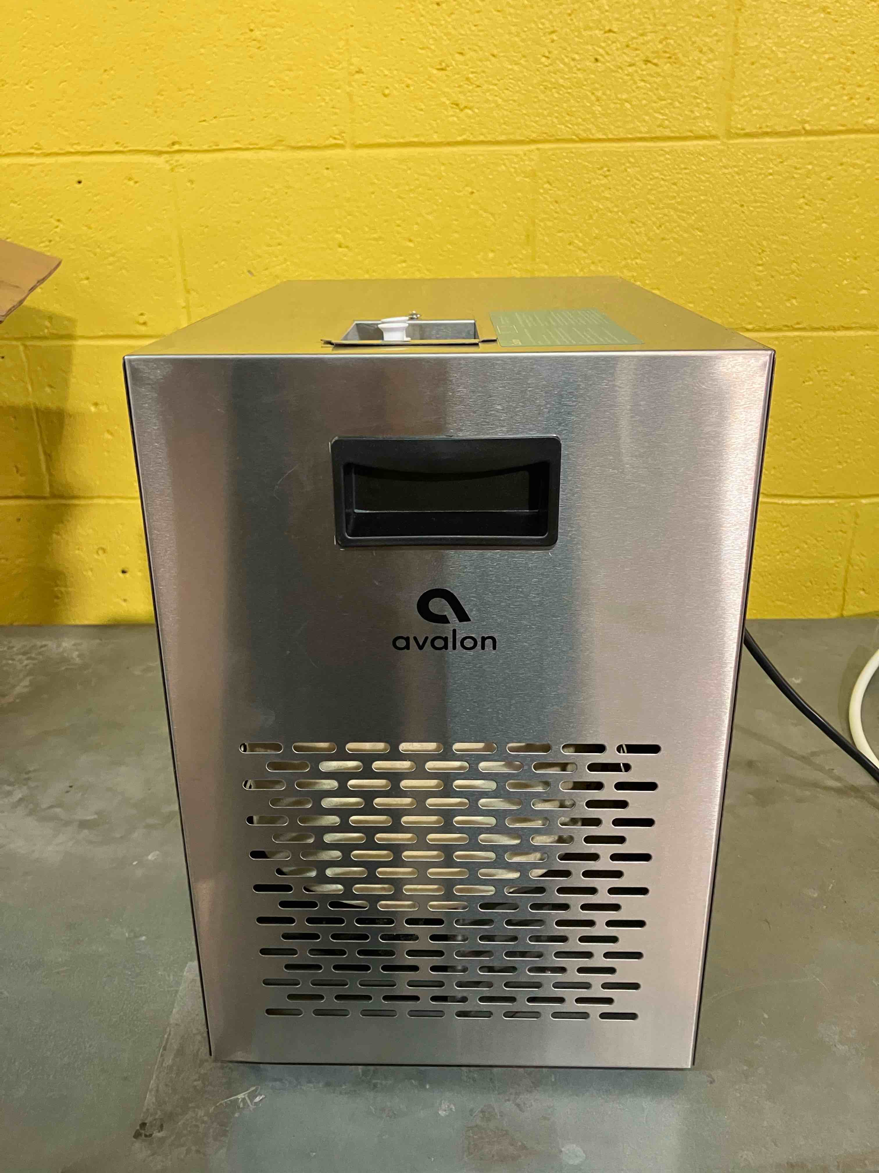 Condition photo showing New/Like New for Avalon A50-CC High Capacity Cooling Computer Tower