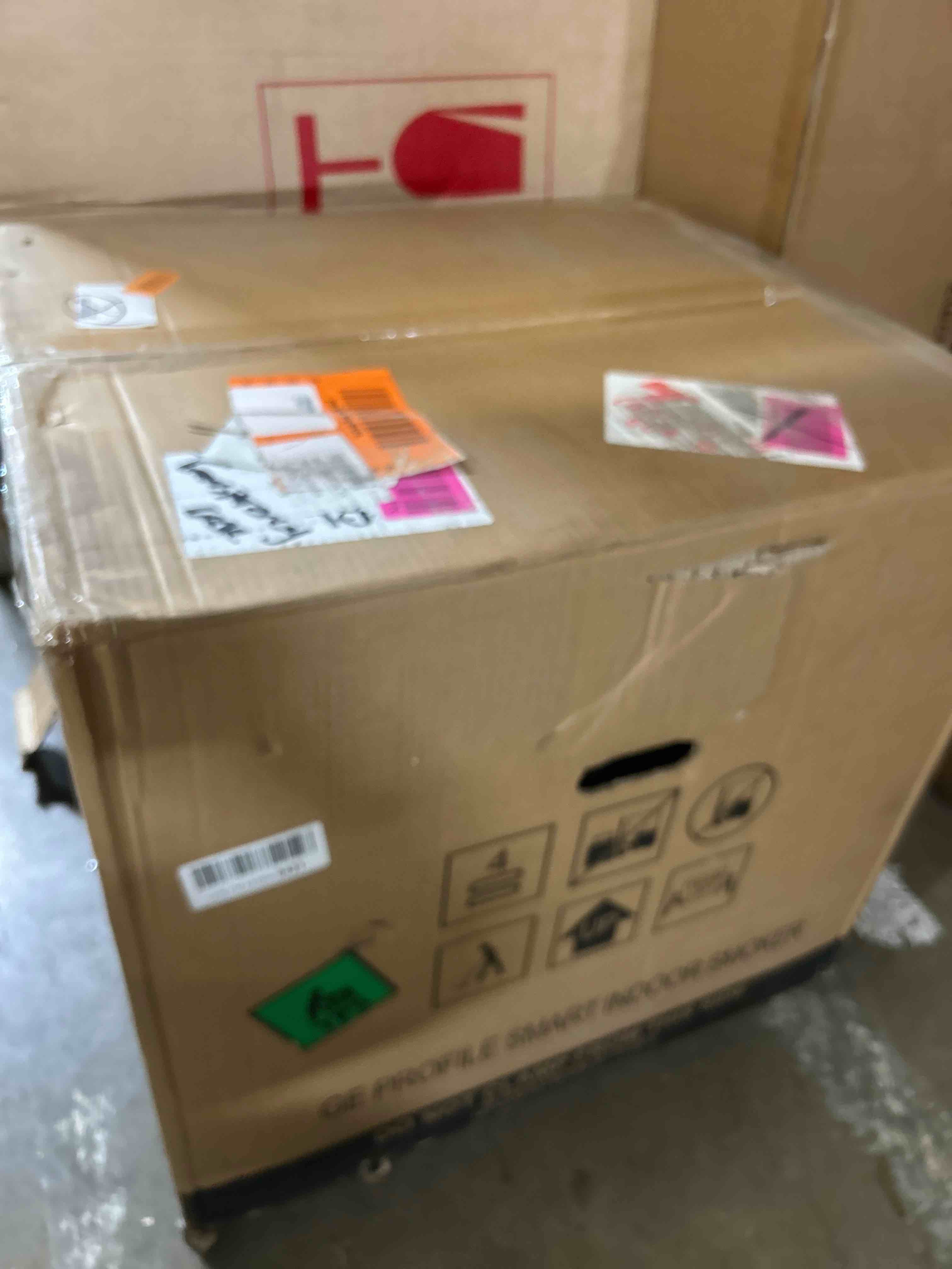 Condition photo showing New/Like New for GE Profile™ Smart Indoor Pellet Smoker, with Active Smoke Filtration, 5 Smoke Control Settings, WiFi Connected, Electric, Countertop BBQ Appliance, Black