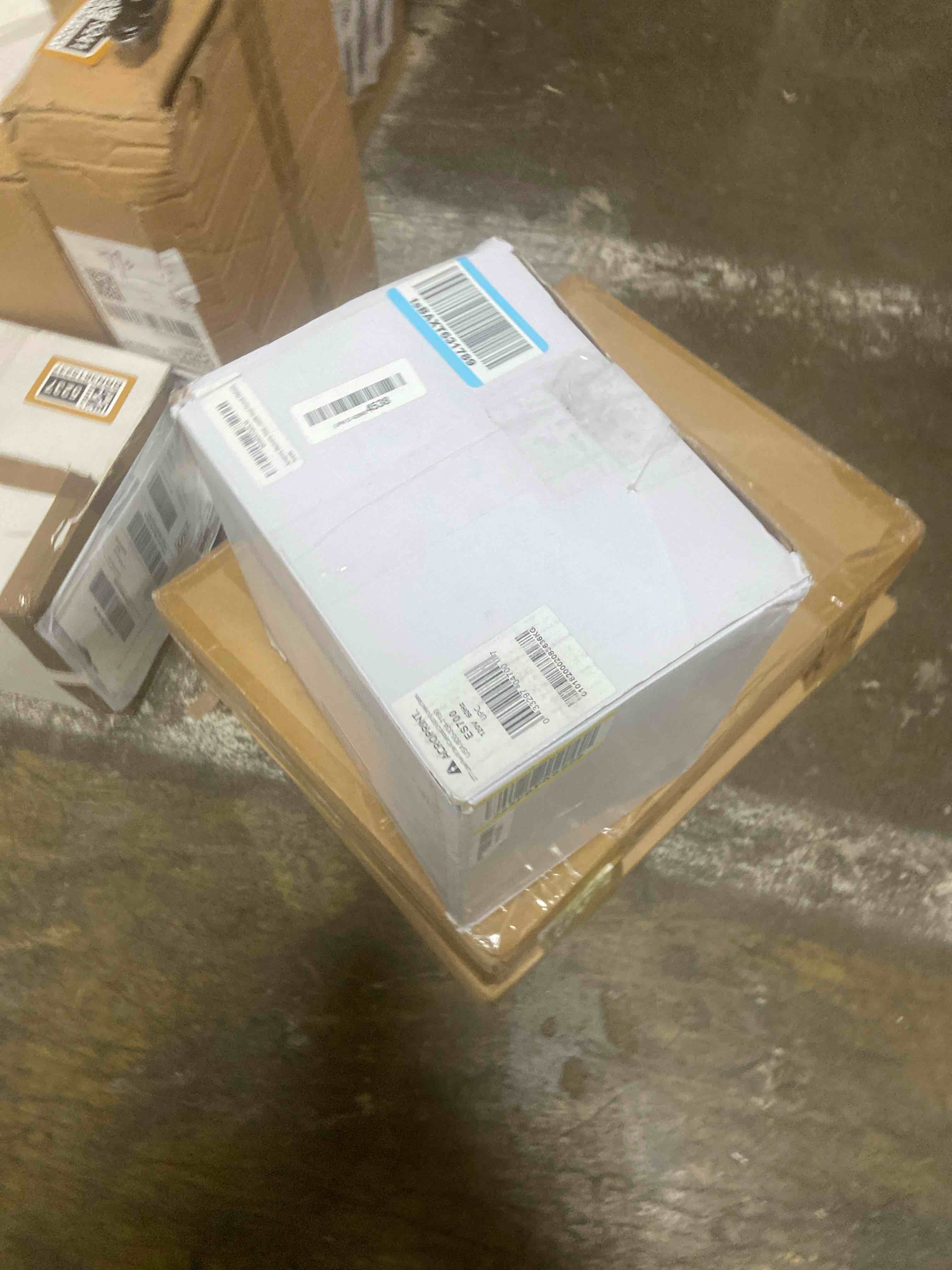 Condition photo showing Good Condition for Acroprint 01-0182-000 Model ES700 Electronic Time Recorder, Internal Battery Backup Maintains Time Even During Power Outages, Accommodates Right or Left-hand Time Cards, Selectable Hour Format