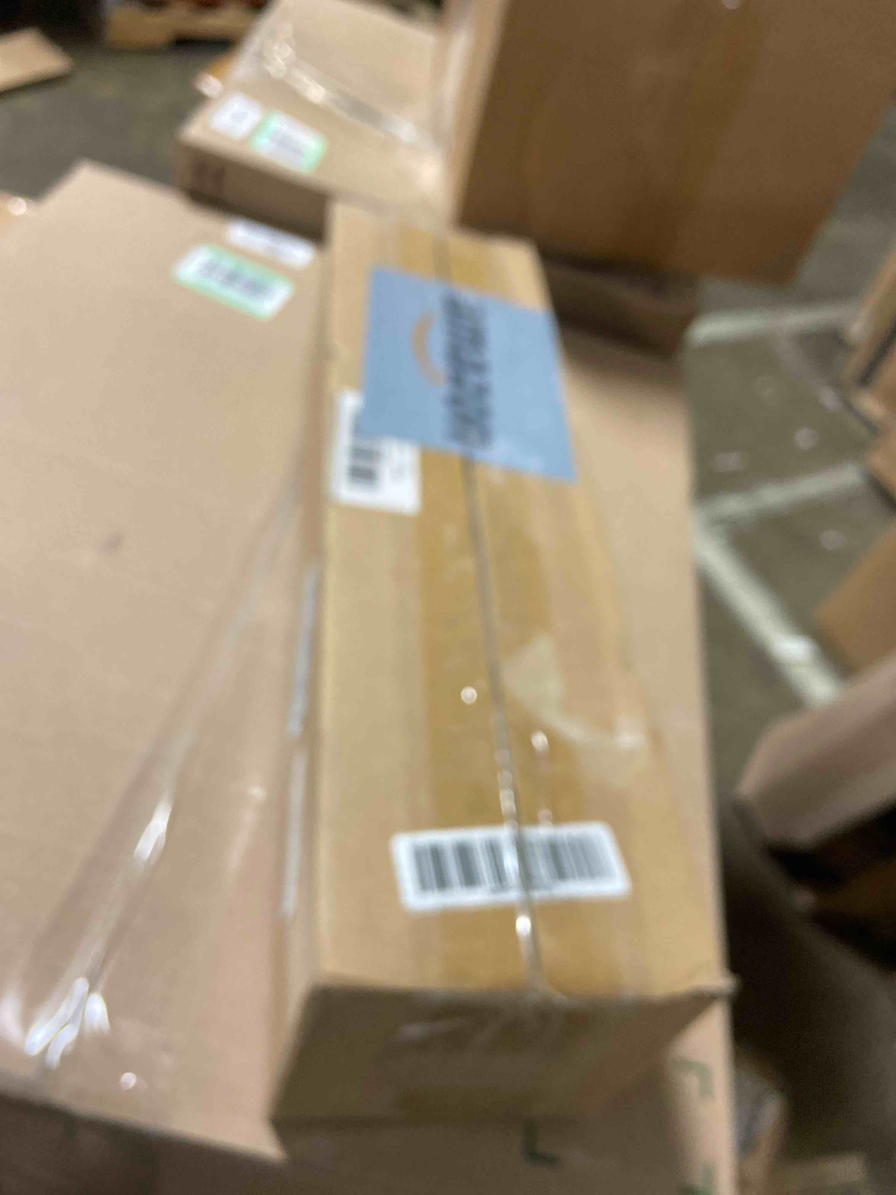 Condition photo showing New/Like New for MITZONE Valve Cover Compatible with 2007-2015 Volvo S80 XC90 XC70 XC60 V70 3.2L Replace 30757664 31319642