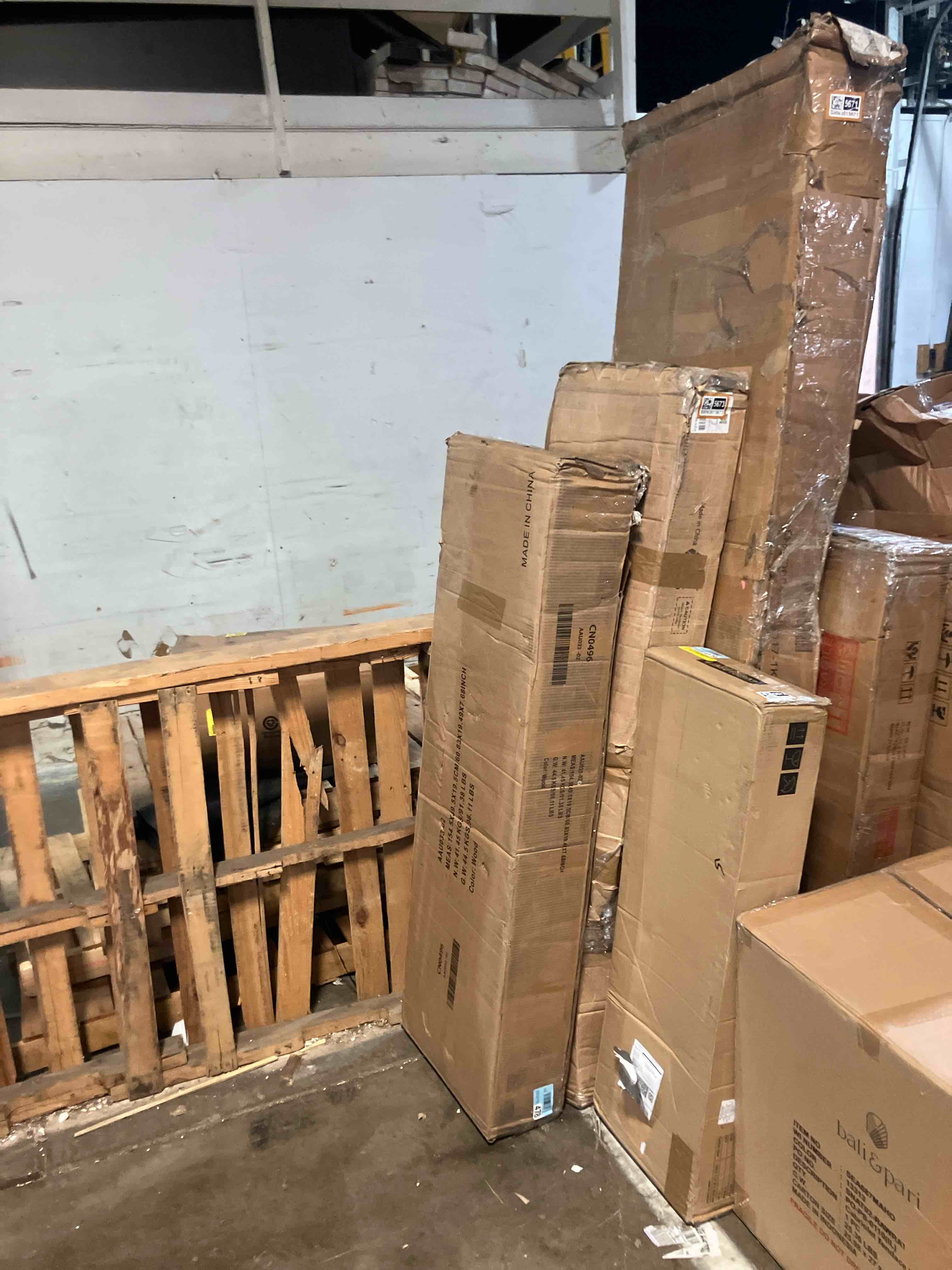 Condition photo showing New/Like New for 86.6" Curved TV Stand for 85 Inch TV, Entertainment Center with Storage, Fluted Media Console with Sliding Doors, Mid Century Modern TV Consoles for Living Room, Bedroom