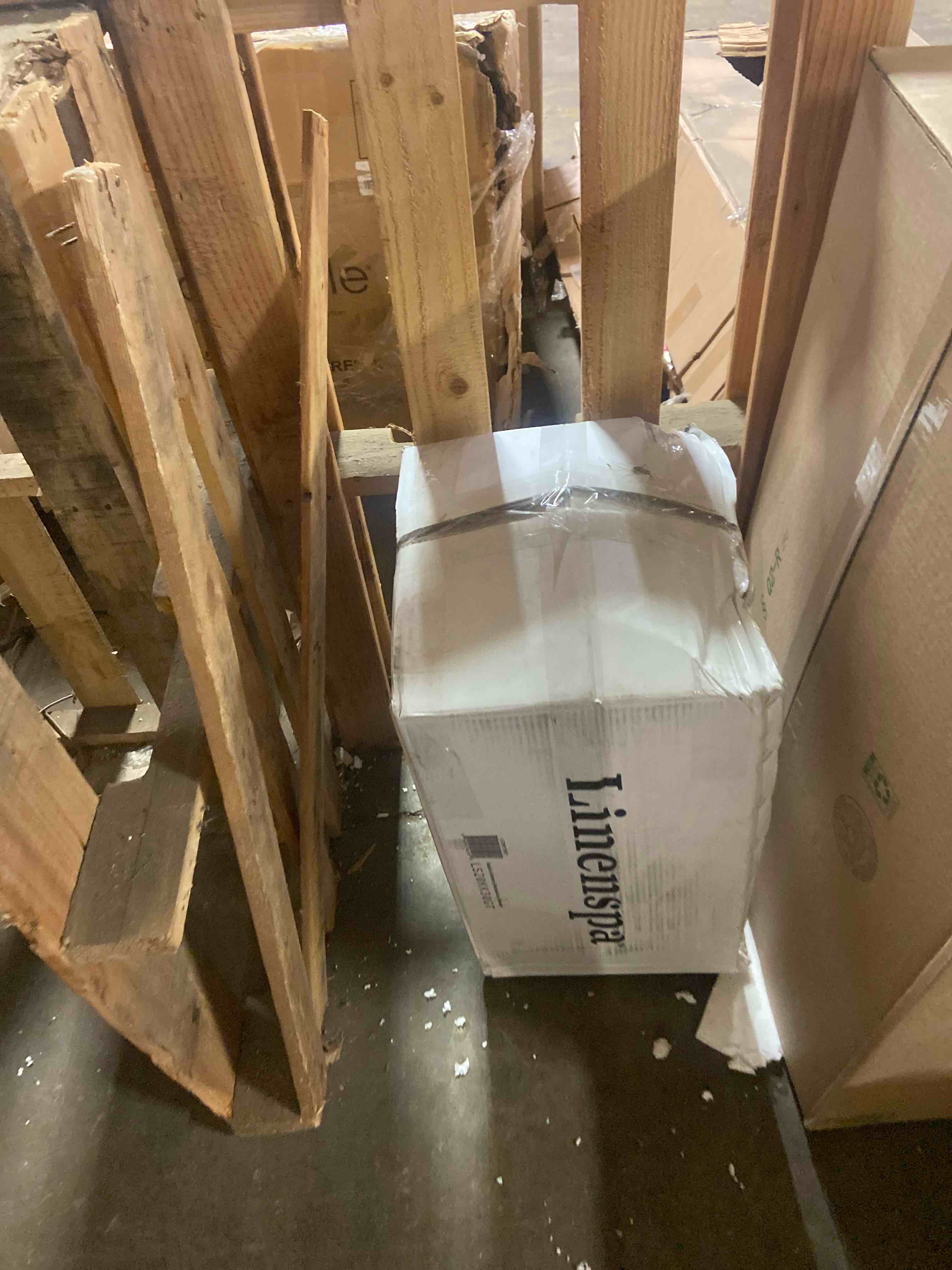 Condition photo showing New/Like New for Linenspa Memory Foam Mattress Topper, King Size - 2 Inch Gel Infused Memory Foam - Plush Feel - Cooling and Pressure Relieving - CertiPUR Certified King 2 Inch Classic Gel