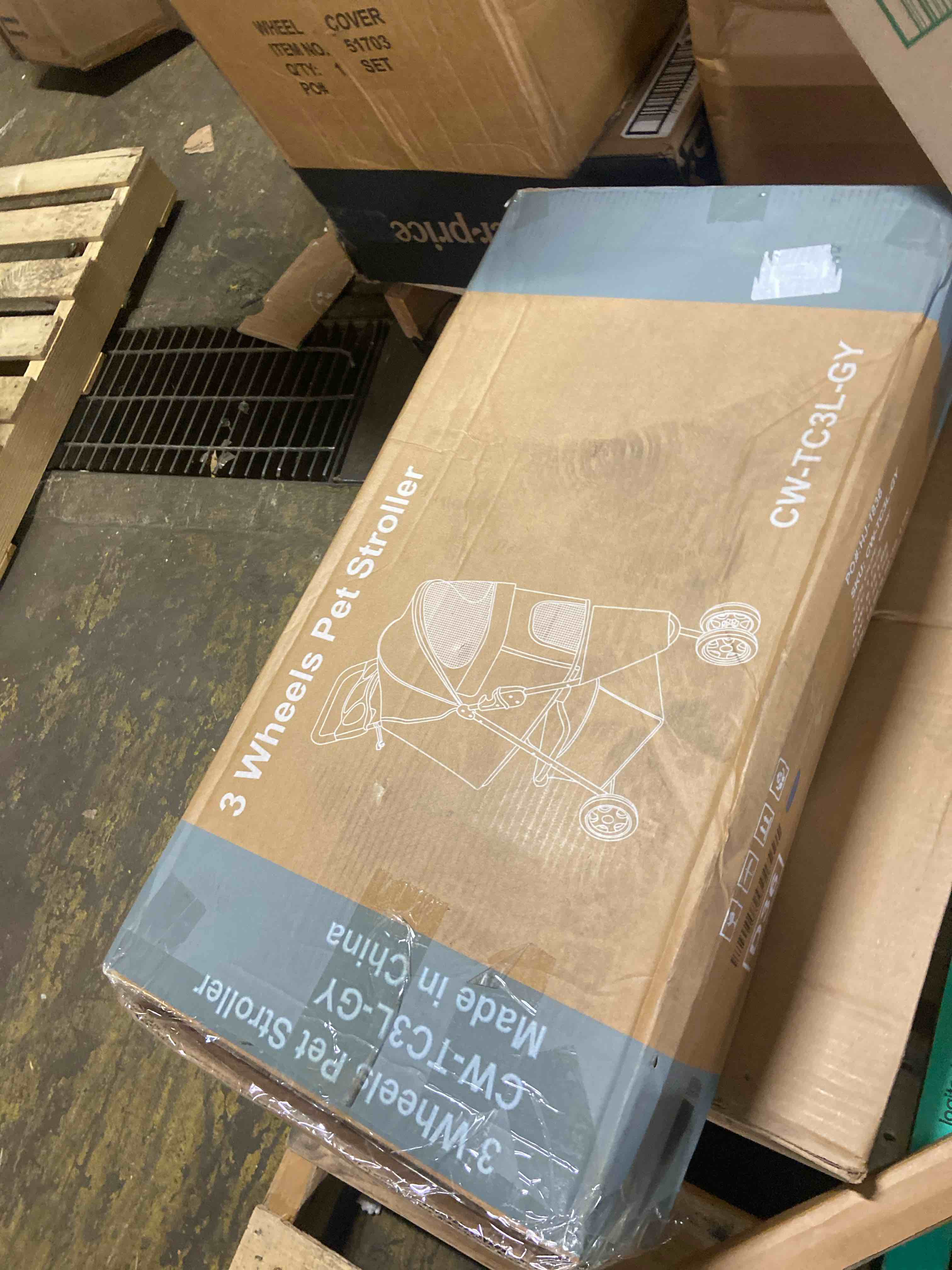 Condition photo showing New/Like New for Smug 3 Wheels Pet Stroller, Dog and Cat Strollers with Storage Basket and Cup Holder, Lightweight Travel Carrier, Breathable, Waterproof and Foldable for Small Pets Outdoor Walk, Grey