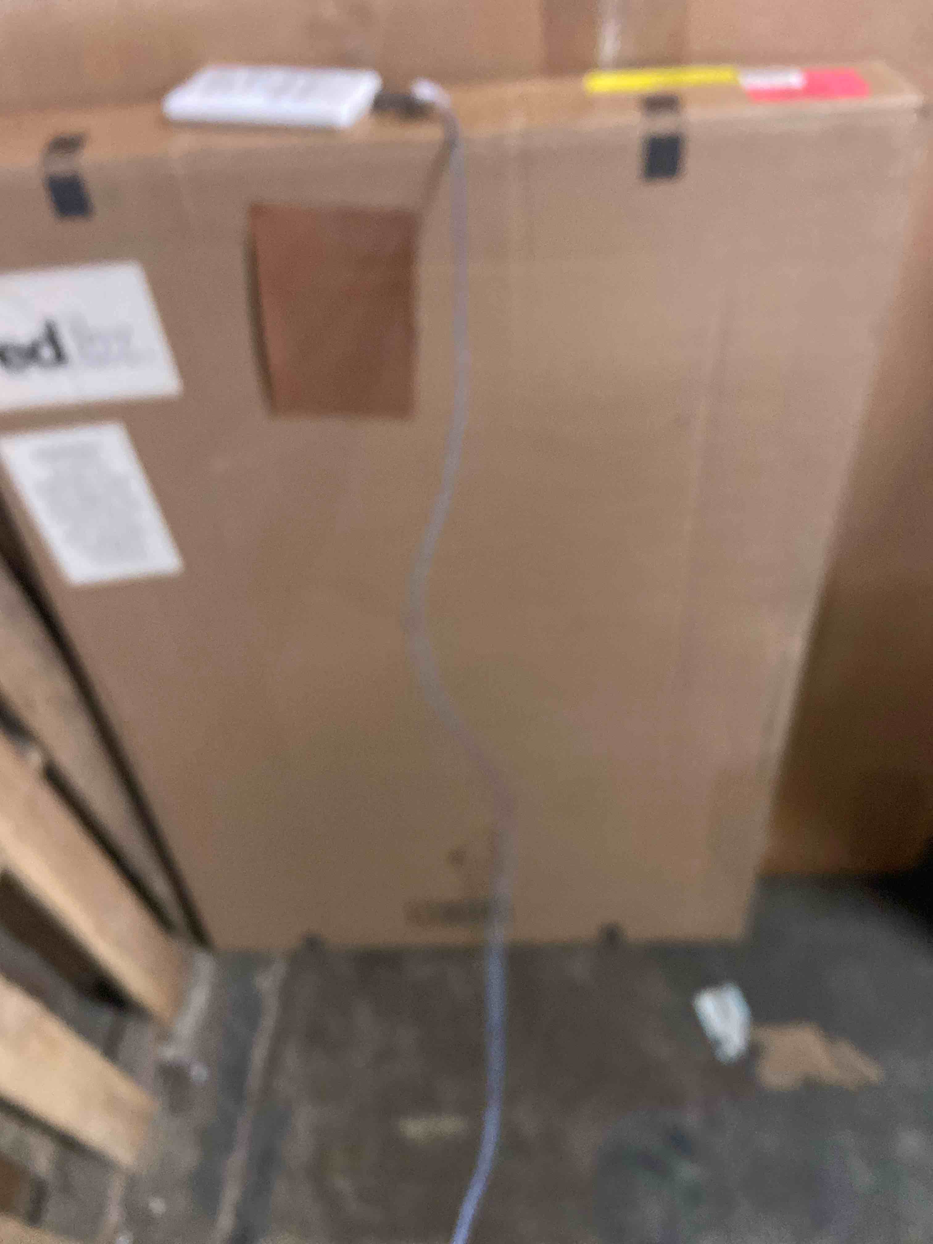 Condition photo showing New/Like New for 'Bursting Into Life Teal Graphic A