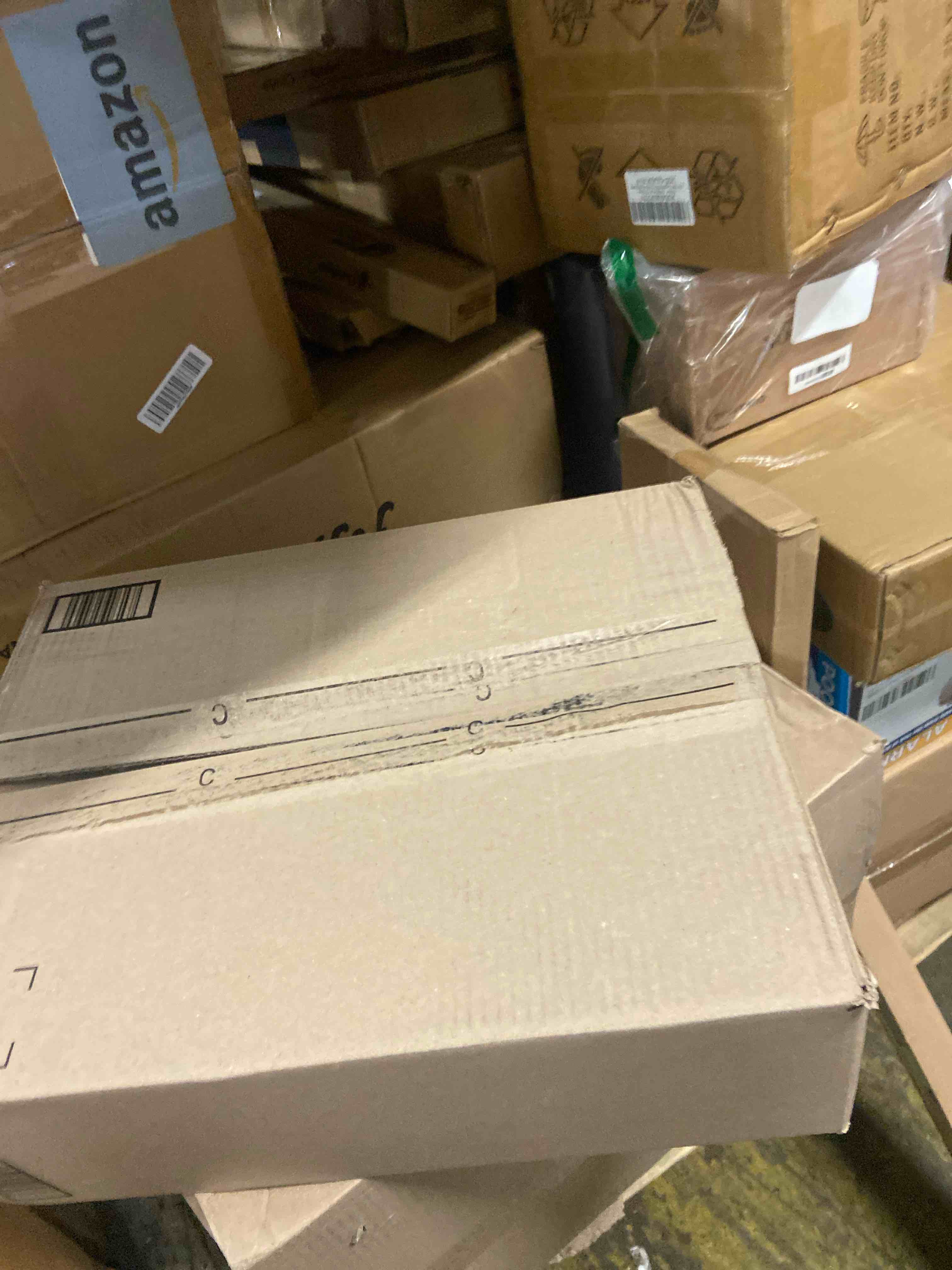 Condition photo showing New/Like New for Mrrihand Christmas Ornament Storage Box, Ornament Storage Container with 8 Trays-Xmas Decoration Organizer Keeps 128 Holiday Ornaments 3-Inch, Dual Zipper Closure, 600D Tear-Proof?Green?