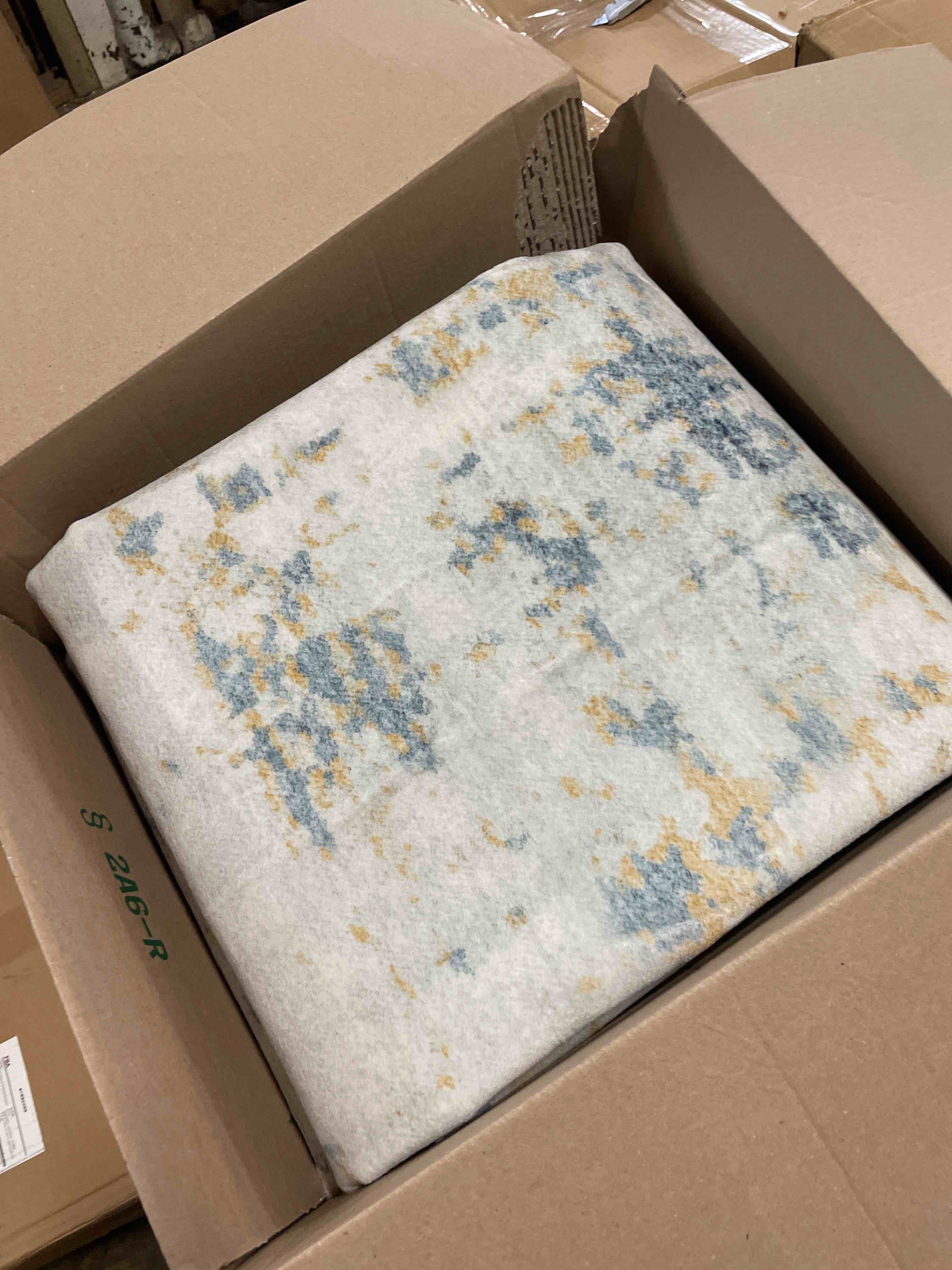 Condition photo showing New/Like New for Area Rug Living Room Rugs - 8x10 Abstract Large Soft Indoor Washable Rug Neutral Modern Low Pile Carpet for Bedroom Dining Room Farmhouse Home Office - Beige Blue Beige Blue 8' x 10' (Rectangular)
