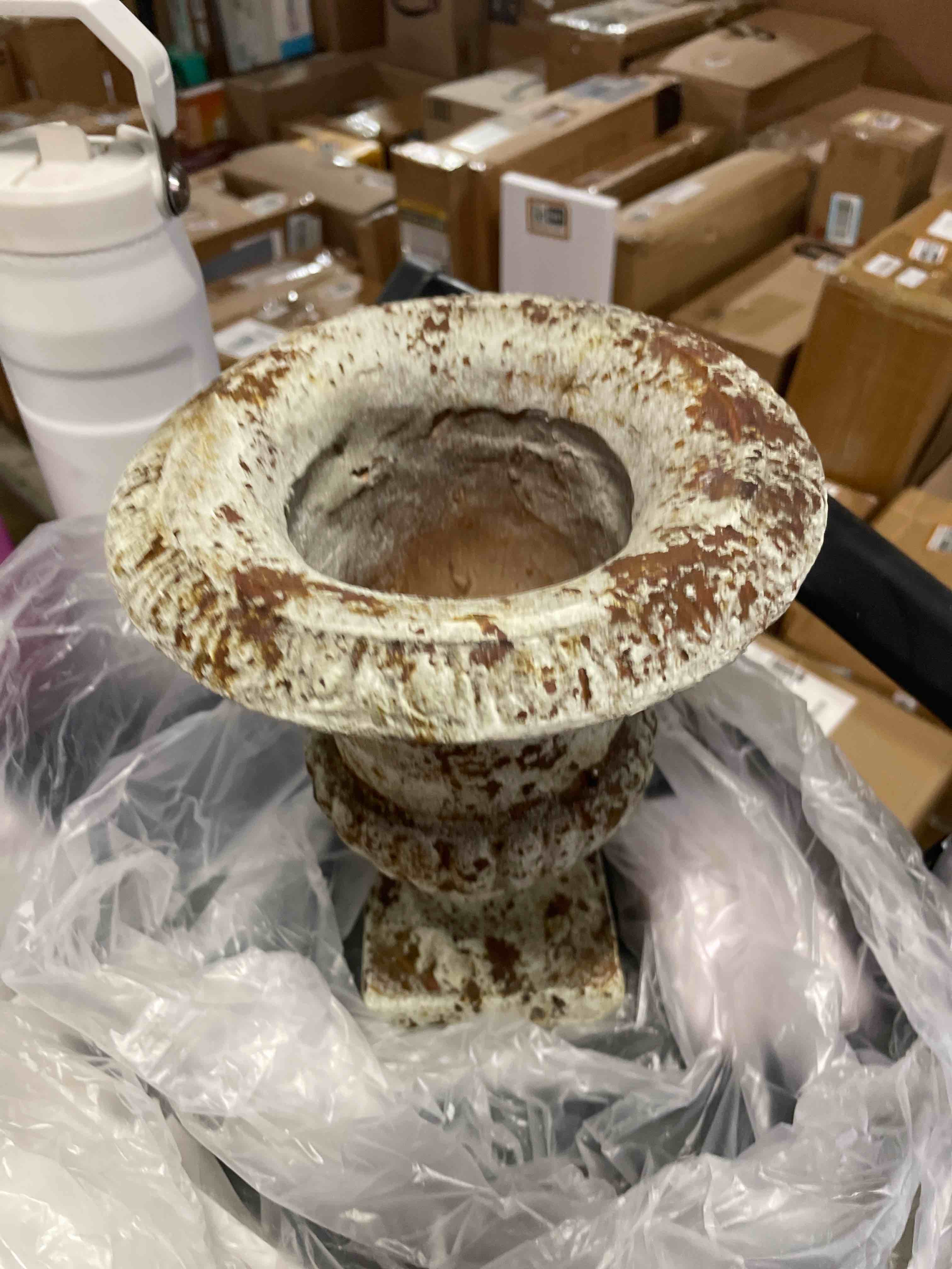 Condition photo showing New/Like New for VISIBLE Vintage European Giant Garden Urn Planter, Decorative Cement and Fiber Flower Pot, Make Rust Finished, Wrap Foam Safely Delivered from Local Warehouse (Award Cup, Large)