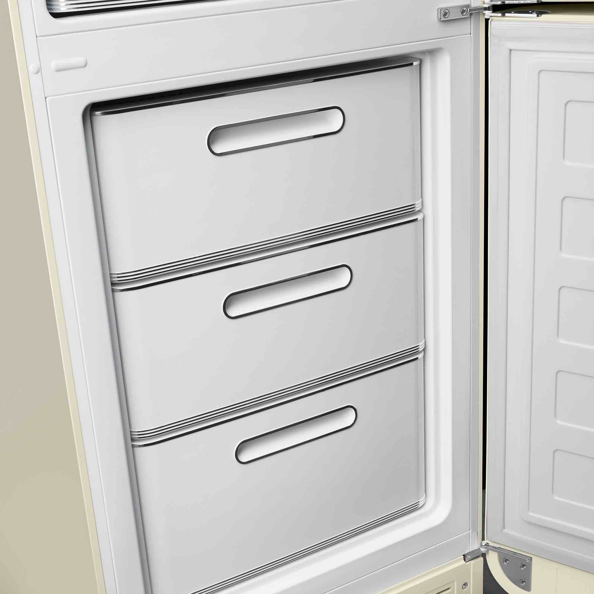 Condition photo showing New/Like New for smeg 50's style retro fab 32 refrigerator with freezer (in box)
