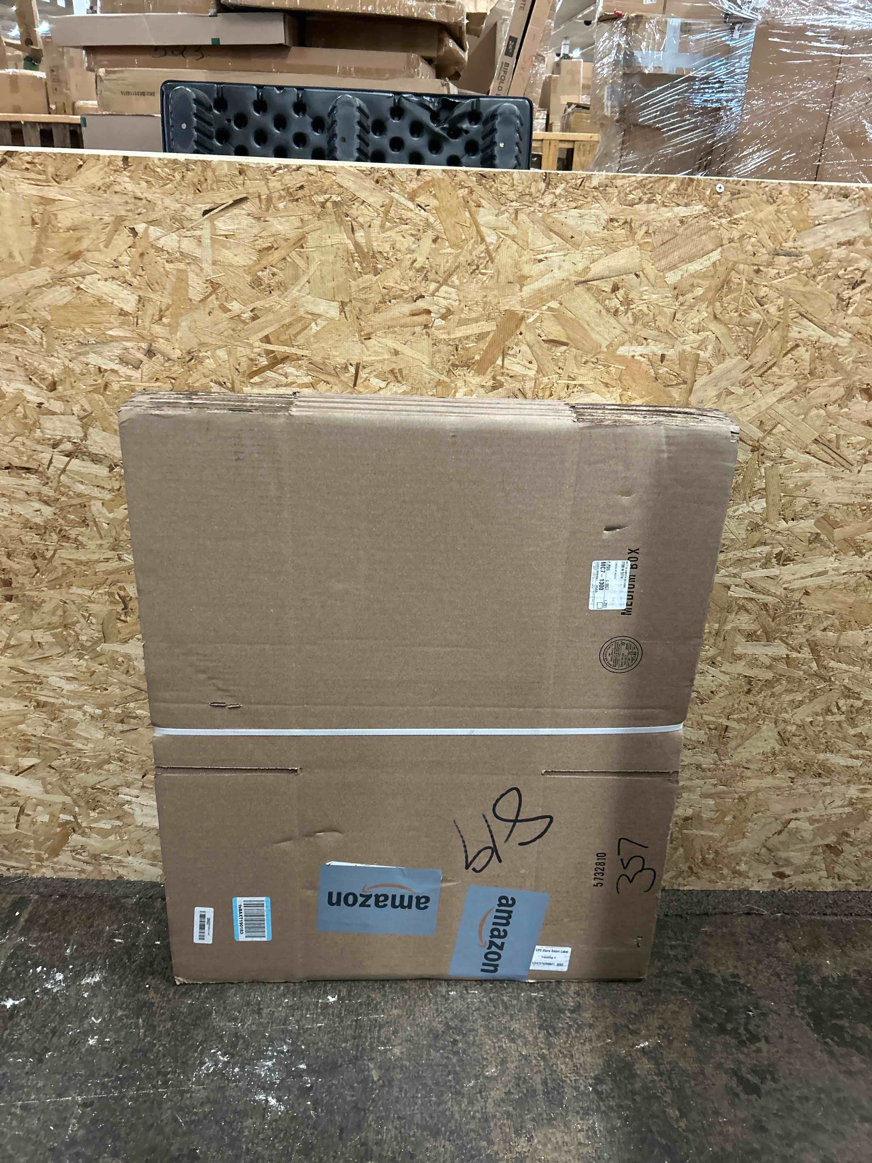 Condition photo showing New/Like New for box usa moving boxes medium 18"l x 14"w x 12"h 10-pack | corrugated cardboard box for shipping, mailing, packing, packaging and storage 18x14x12
