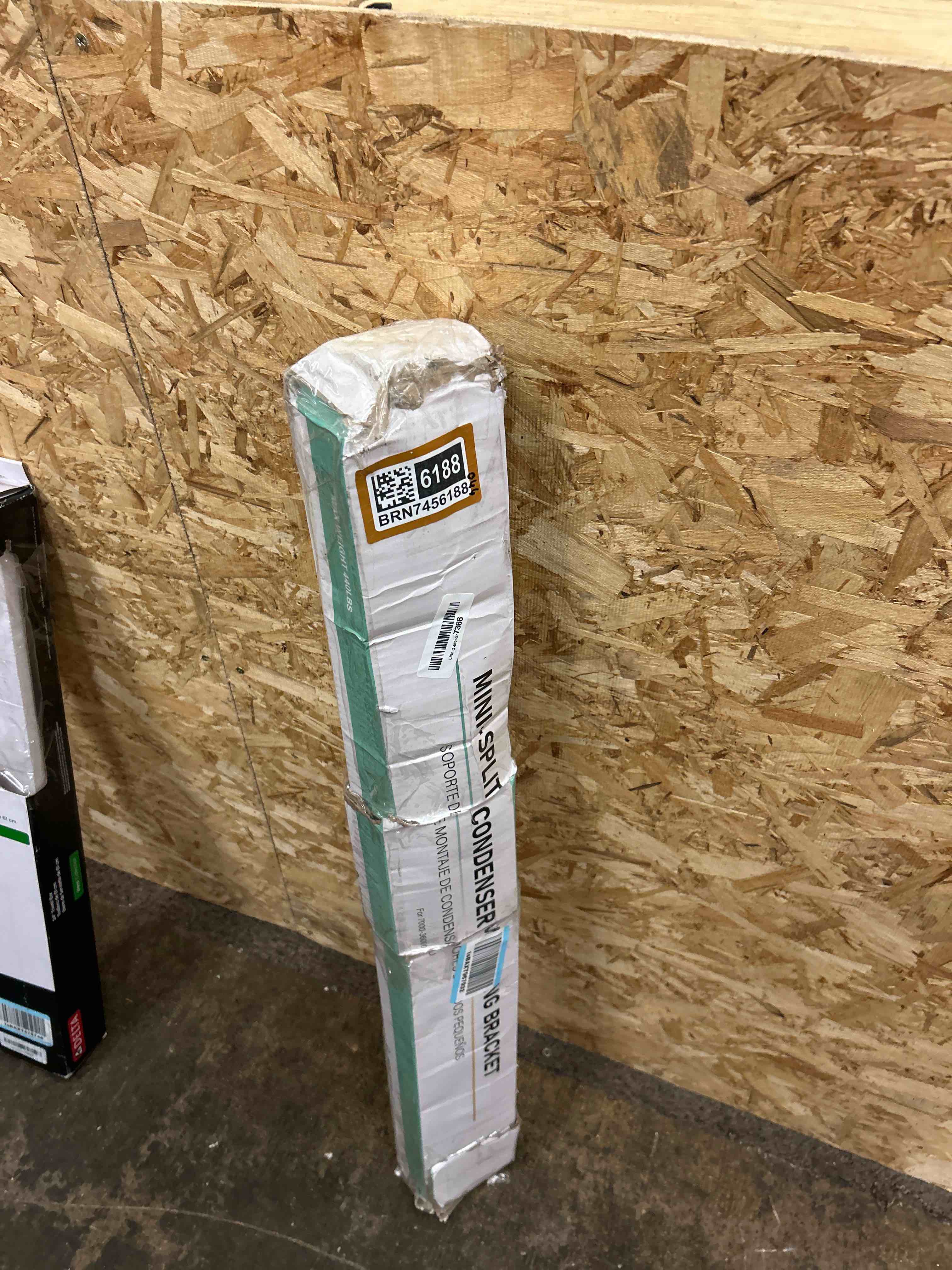 Condition photo showing New/Like New for mini split wall mounting bracket, mini split brackets for outside for 6000-36000 btu minisplit/air conditioner/heat pump (max 550 lbs), pre-drilled 16" holes to match u.s. wall stud standard