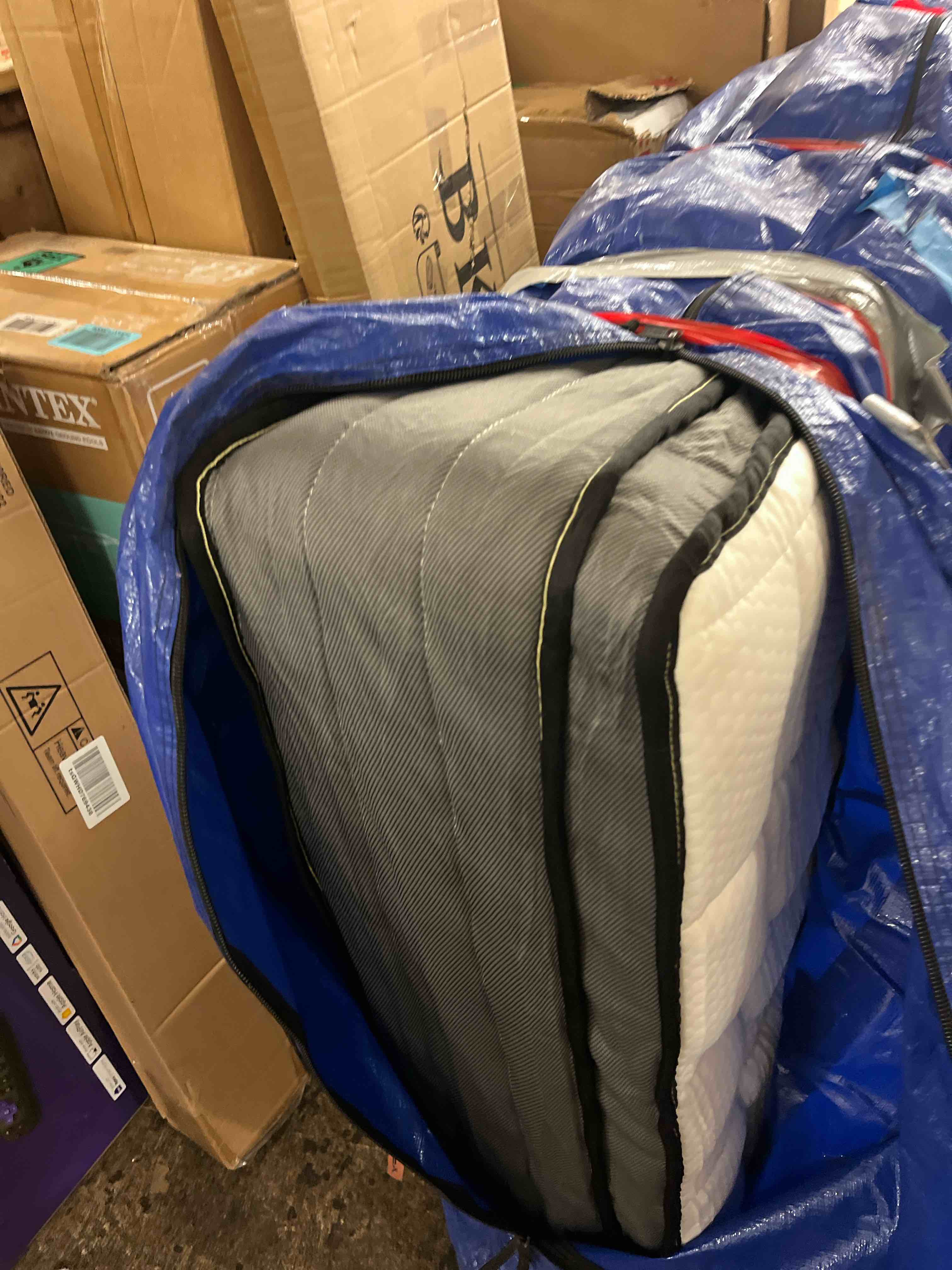 Condition photo showing Good Condition for twin size mattress, 12" hybrid mattresses, medium firm twin mattress in a box with individual pocket springs for motion isolation & pressure relief, certipur-us &oeko-tex certified