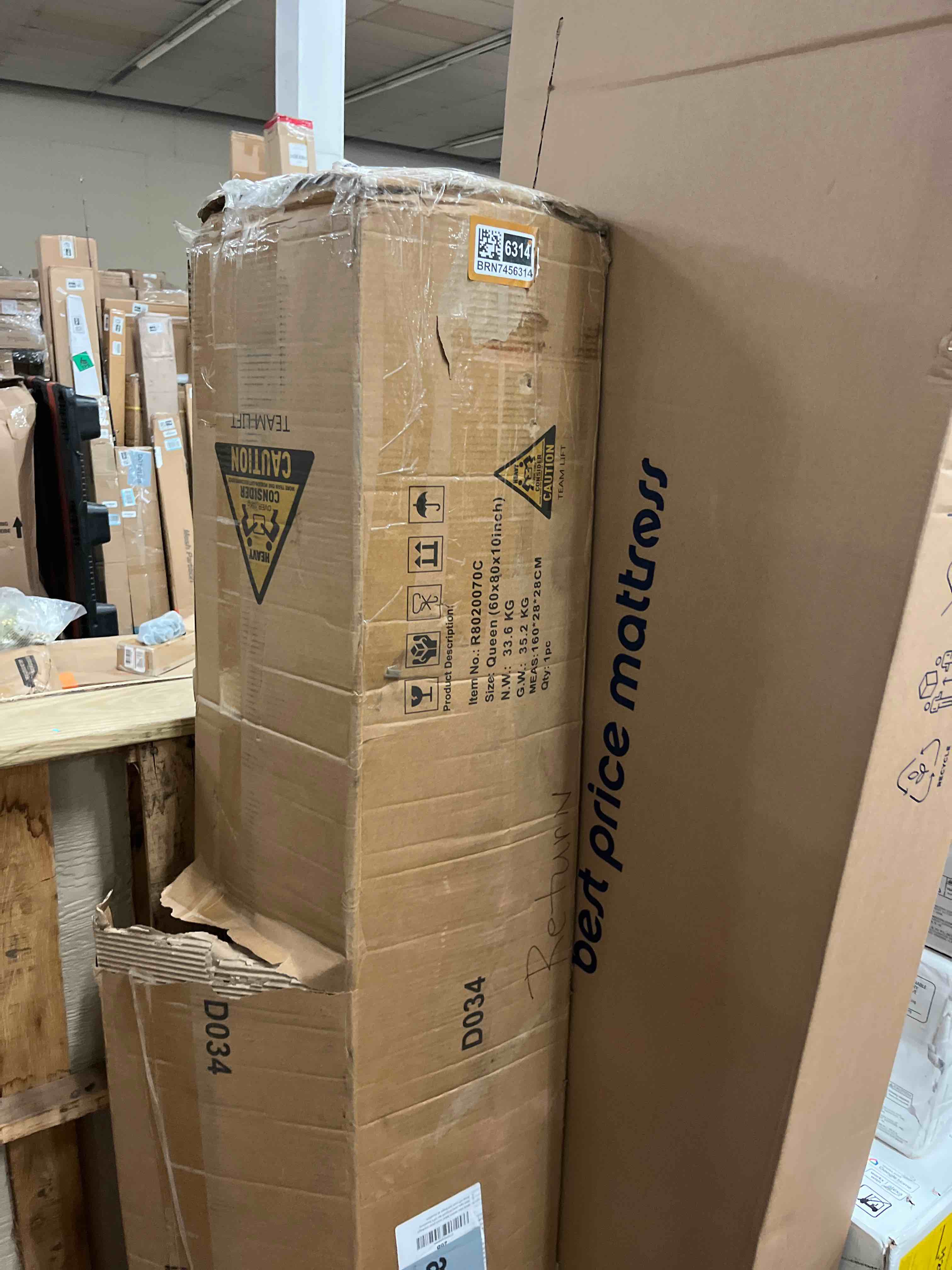 Condition photo showing New/Like New for signature design by ashley queen size chime 10 inch medium firm hybrid mattress with cooling gel memory foam for pressure relief, fiberglass-free, mattress in a box