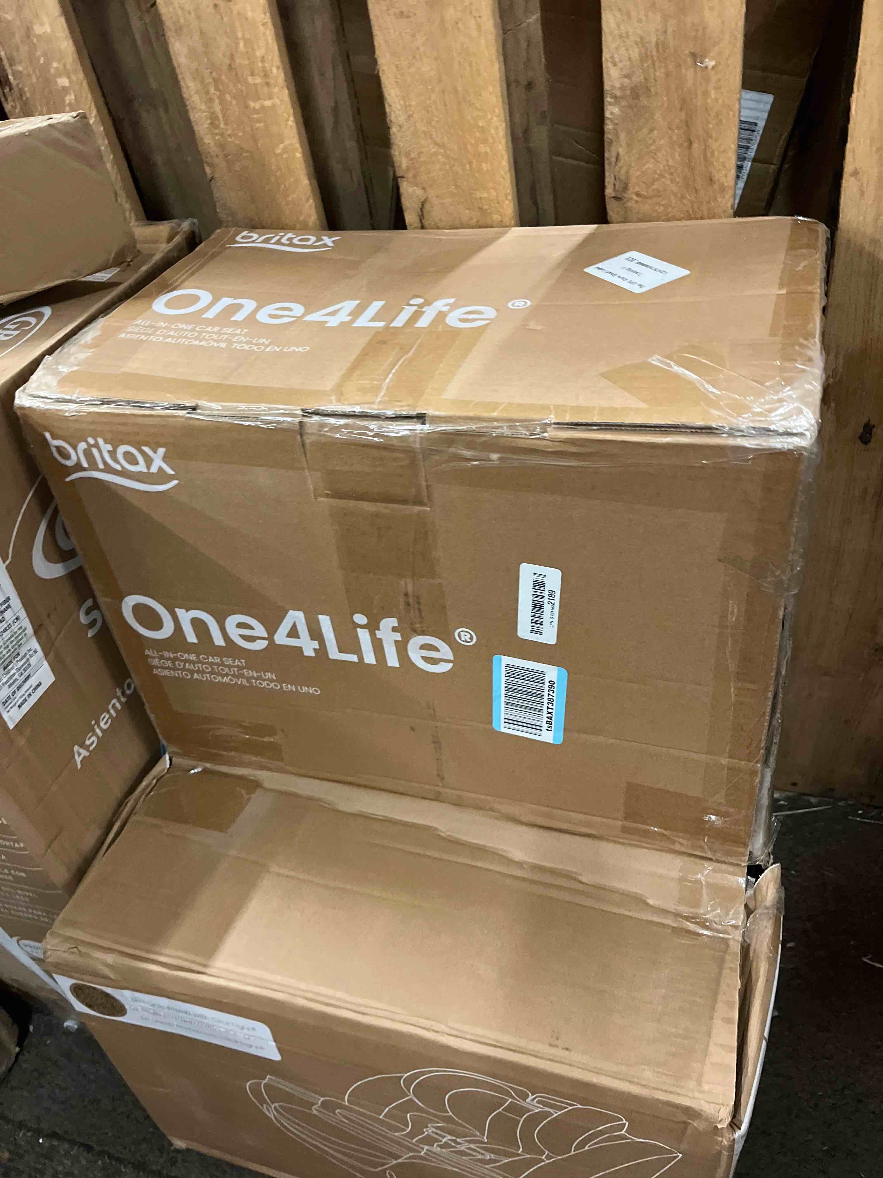 Condition photo showing New/Like New for britax one4life all-in-one car seat, up to 10 years of use, rear facing, forward facing, & booster modes, extended rear-facing, clicktight installation & breathable safewash fabrics - mineral gray