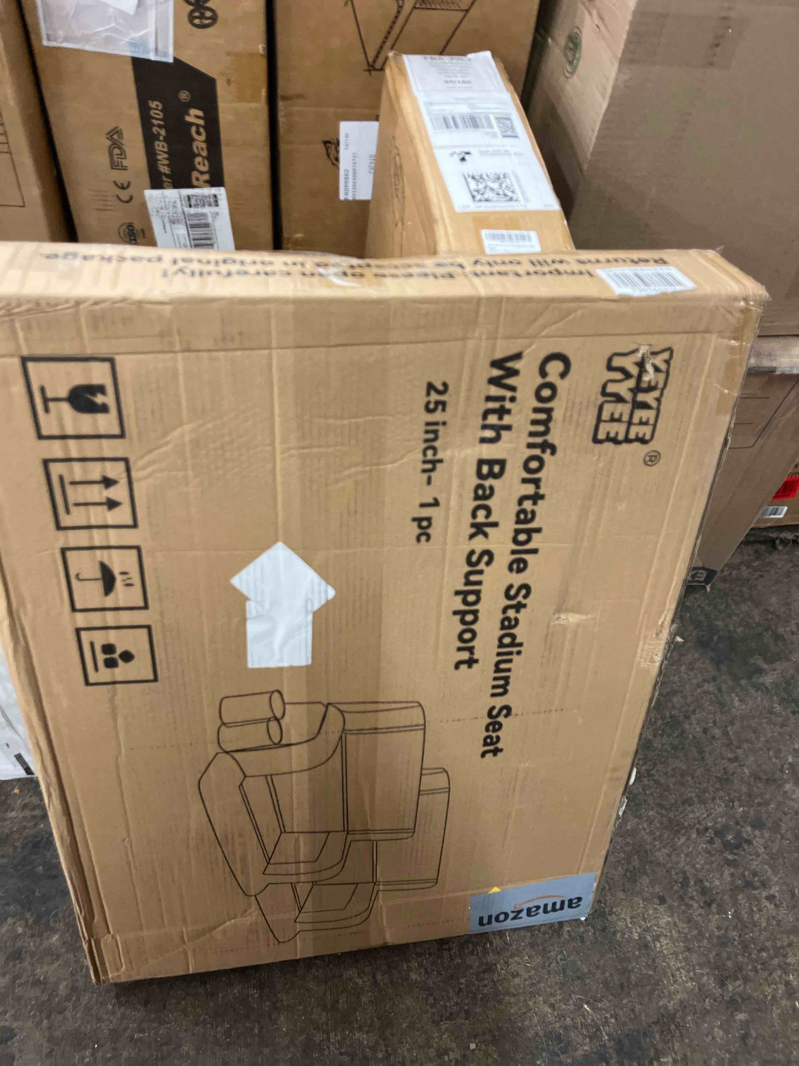 Condition photo showing New/Like New for yeyeeyyee wide stadium seats with back support, exclusive sofa style design extra thick bleacher chairs with back and cushion, 6 reclining positions - ultimate comfort for sports events (grey, 25")