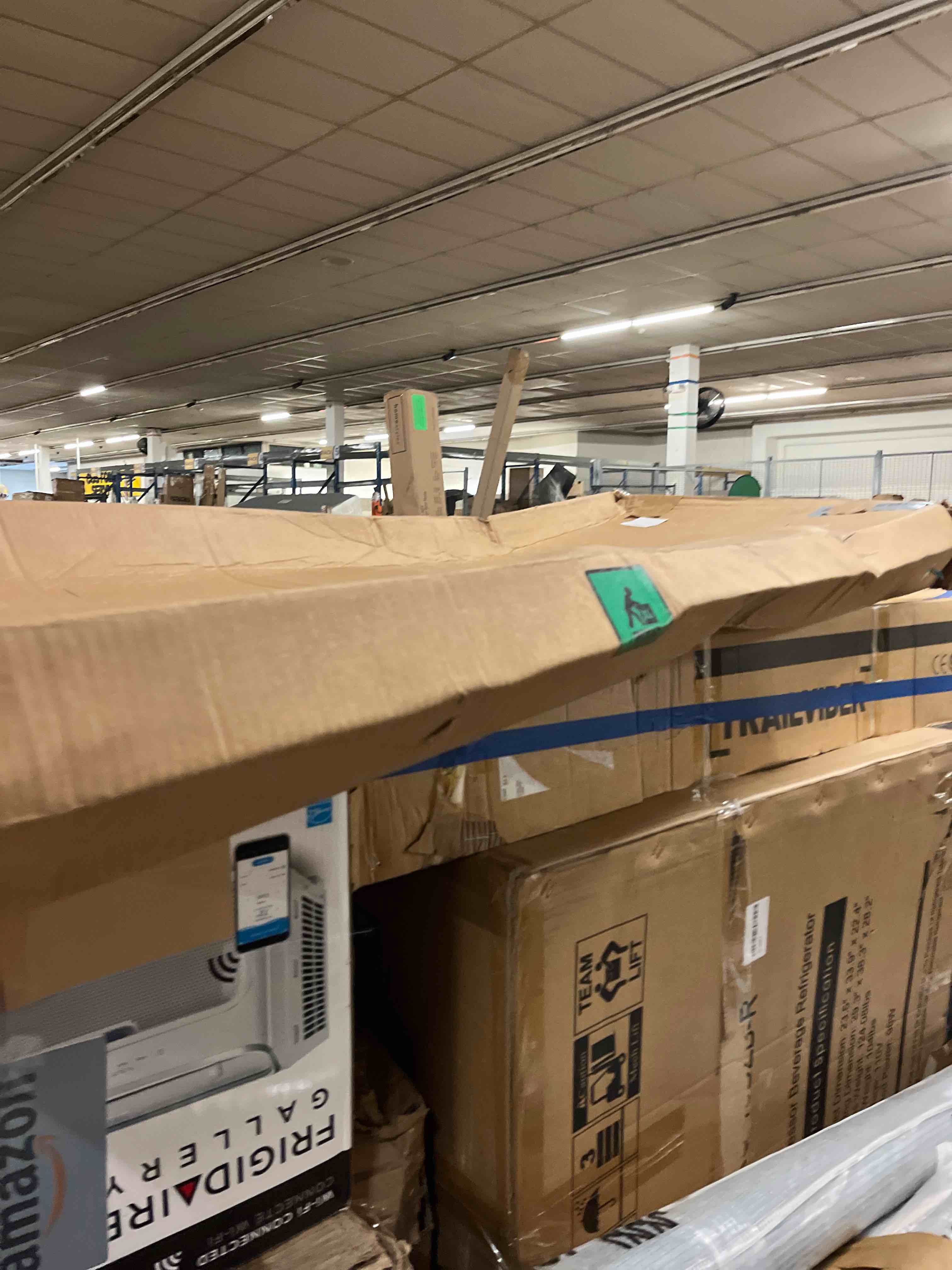 https://s3.amazonaws.com/lotting-images-prod/phillipi/BRN7456533_1781818447485.jpeg
