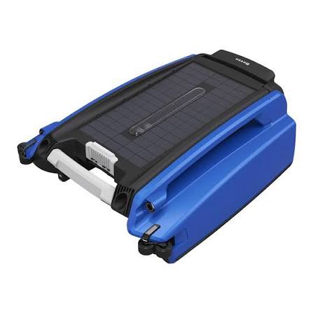 Condition photo showing New/Like New for betta se solar powered automatic robotic pool surface skimmer cleaner with 24/7 continuous cleaning battery power and re-engineered twin salt chlorine tolerant motors (blue)