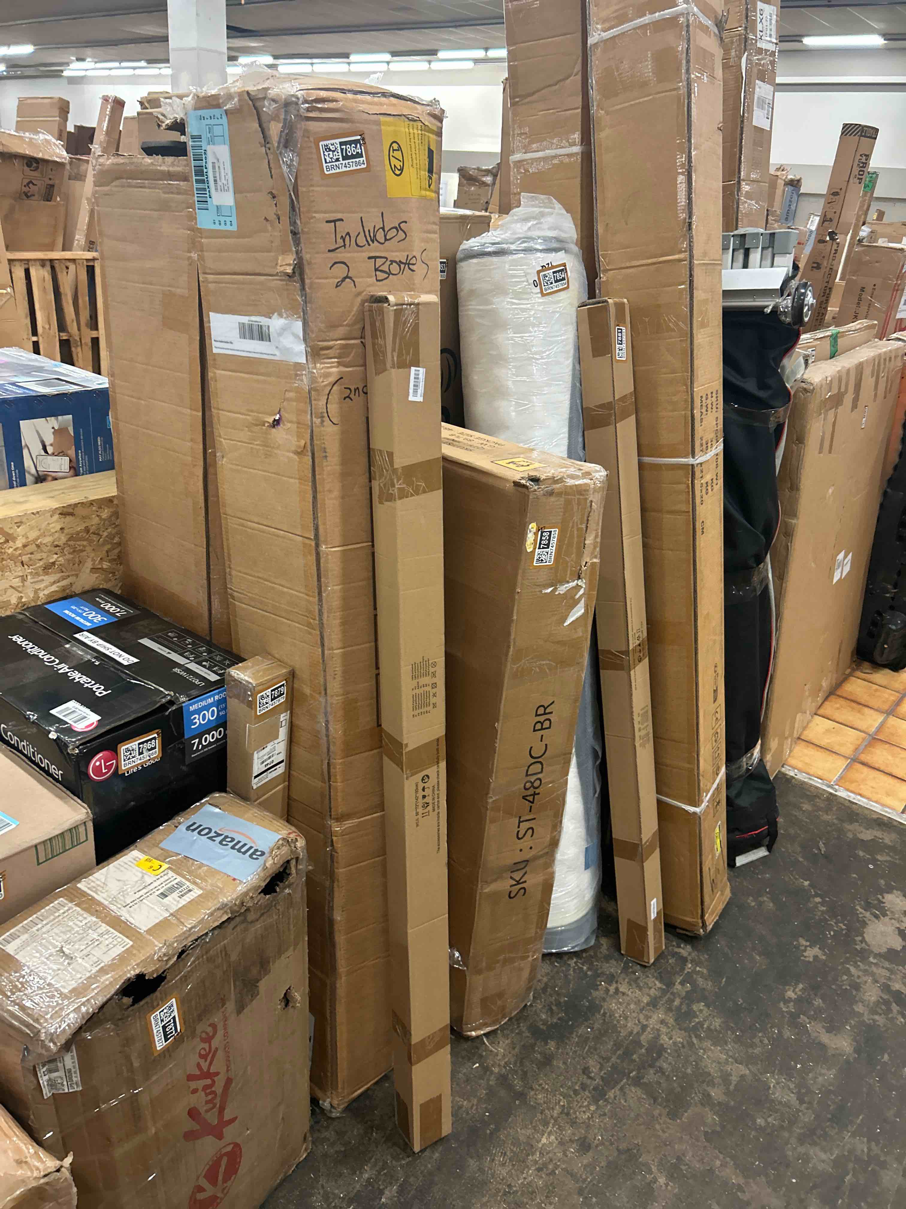 Condition photo showing New/Like New for seeye cordless roller shades for windows, 100% blackout window blinds for privacy & uv protection, pull down room darkening door blinds, easy to install for home and office (20" w x 72" h, white)
