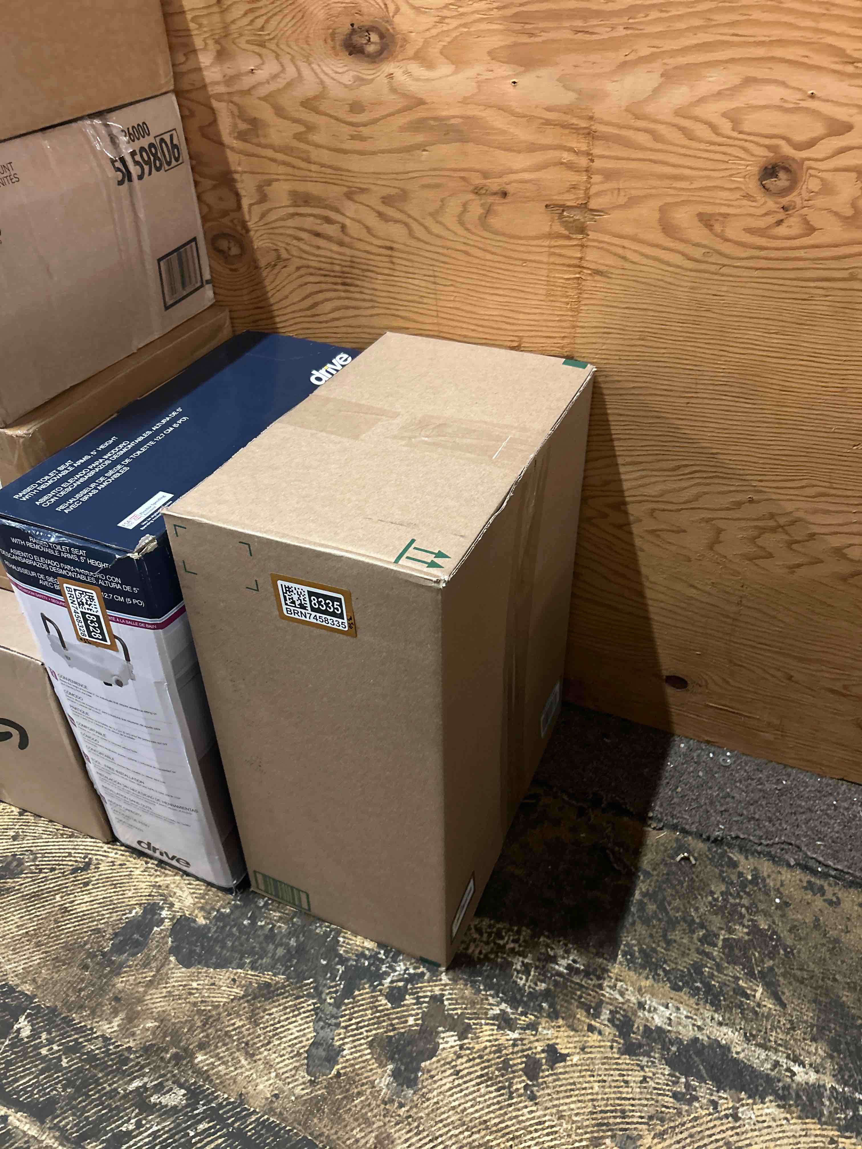 Condition photo showing New/Like New for arm & hammer large sifting litter box scoop free cat litter tray with microban, made in usa