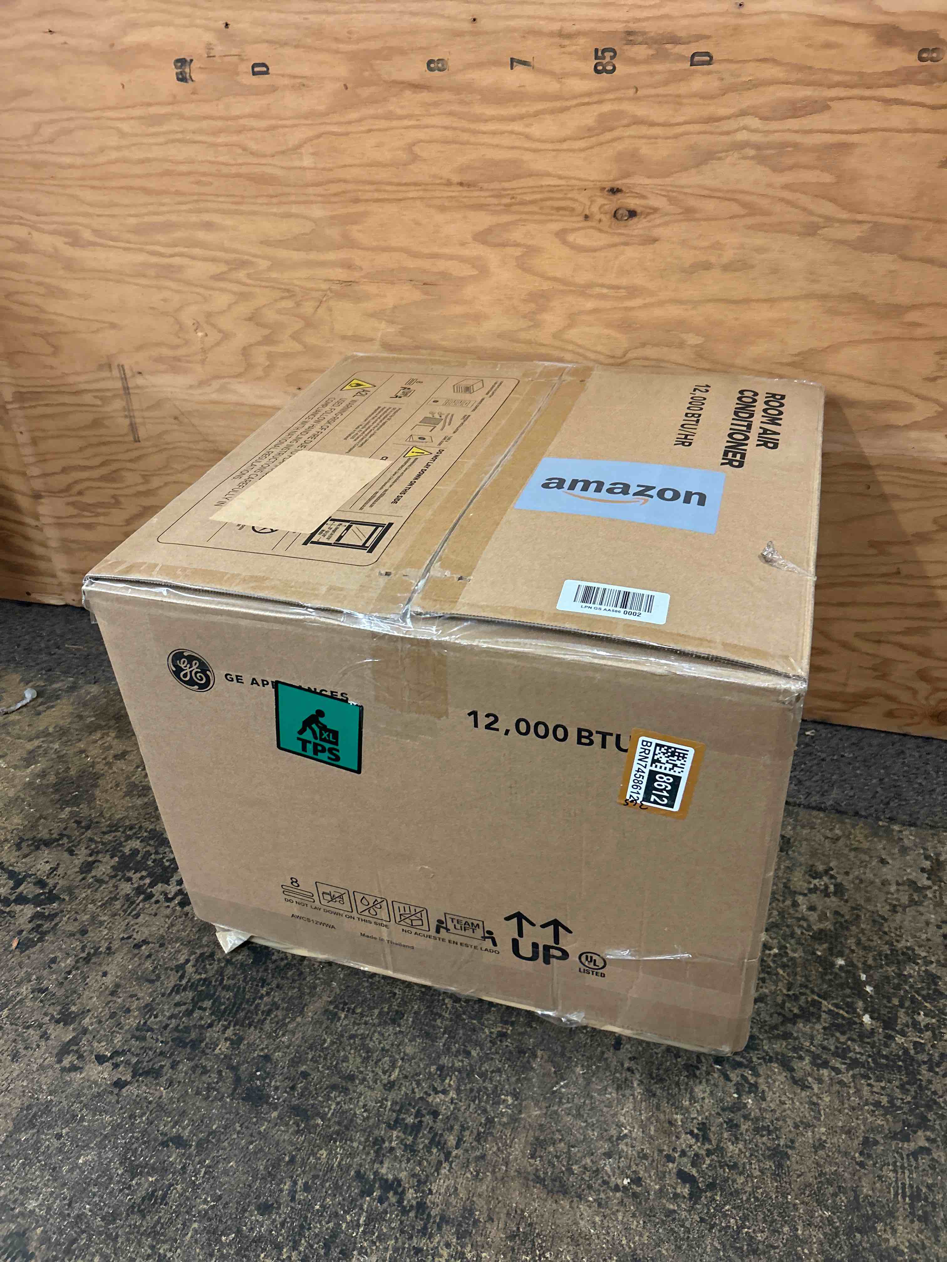 Condition photo showing New/Like New for ge awcs12wwa window air conditioner, wi-fi enabled, energy-efficient cooling for large rooms up to 550 sq ft, easy install kit, control using remote or smartphone app, new 12,000 btu, white