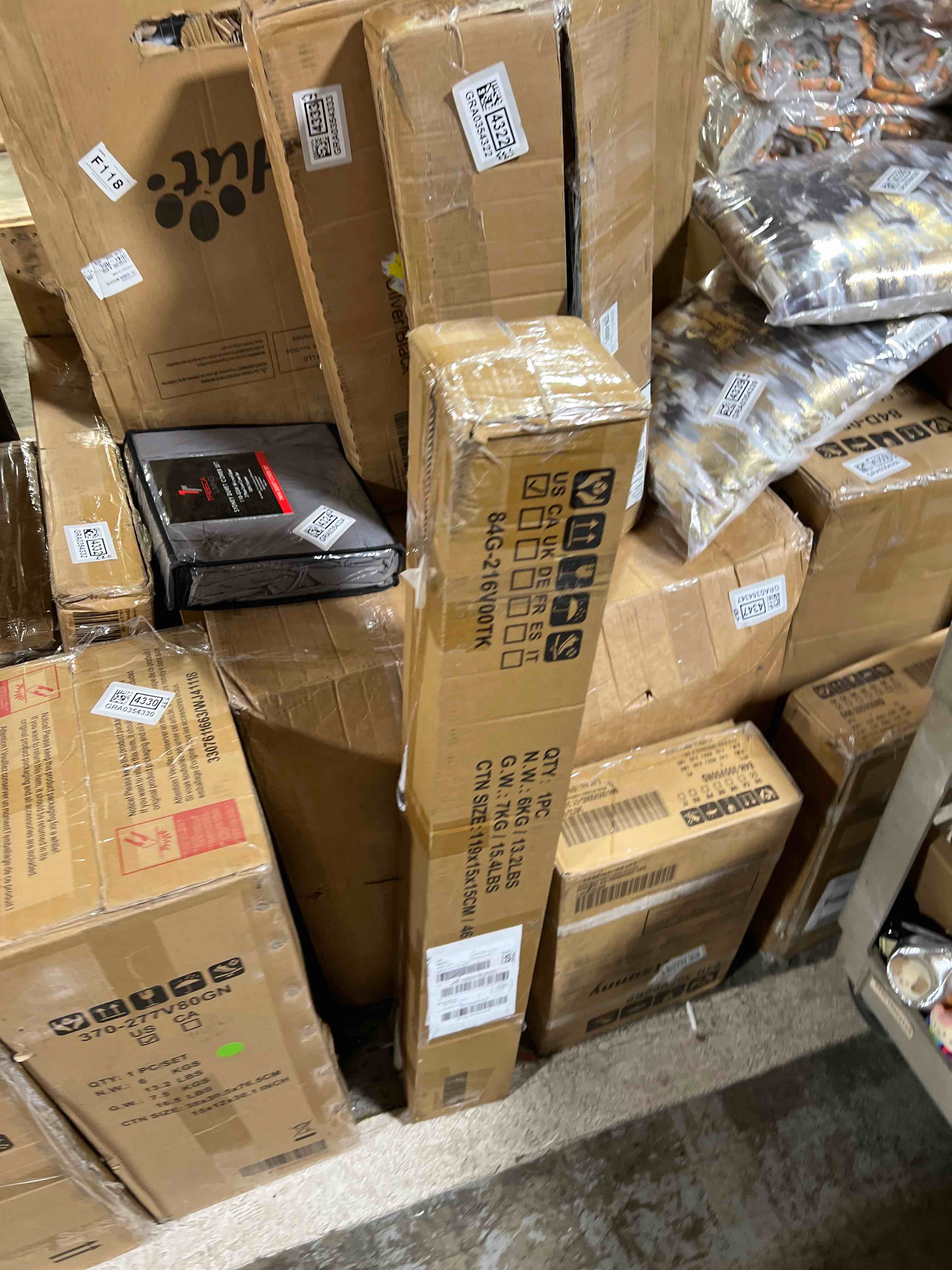 https://s3.amazonaws.com/lotting-images-prod/phillipi/GRA0354315_1744229311456.jpeg
