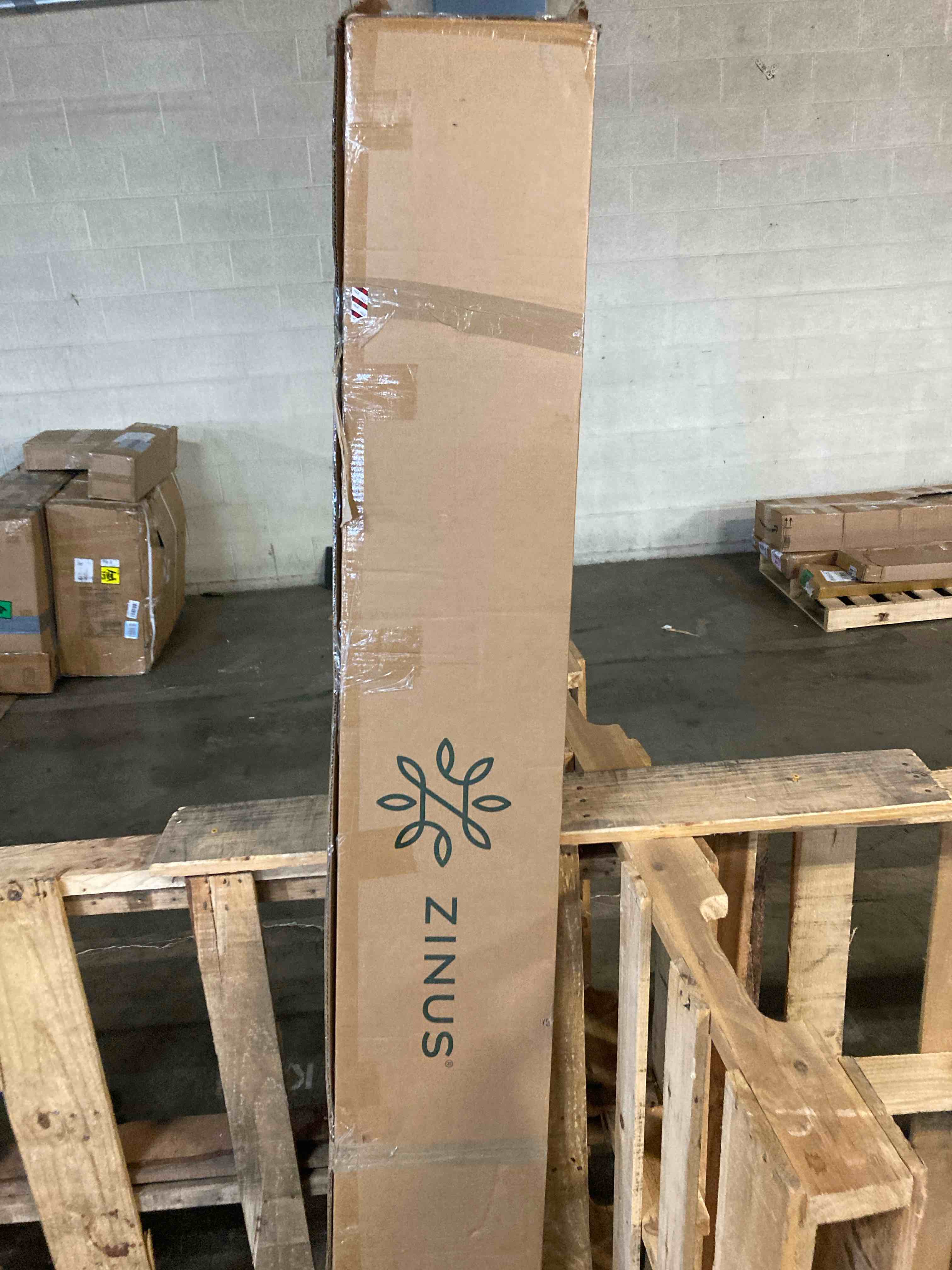 https://s3.amazonaws.com/lotting-images-prod/phillipi/GRA0356002_1755640009588.jpeg