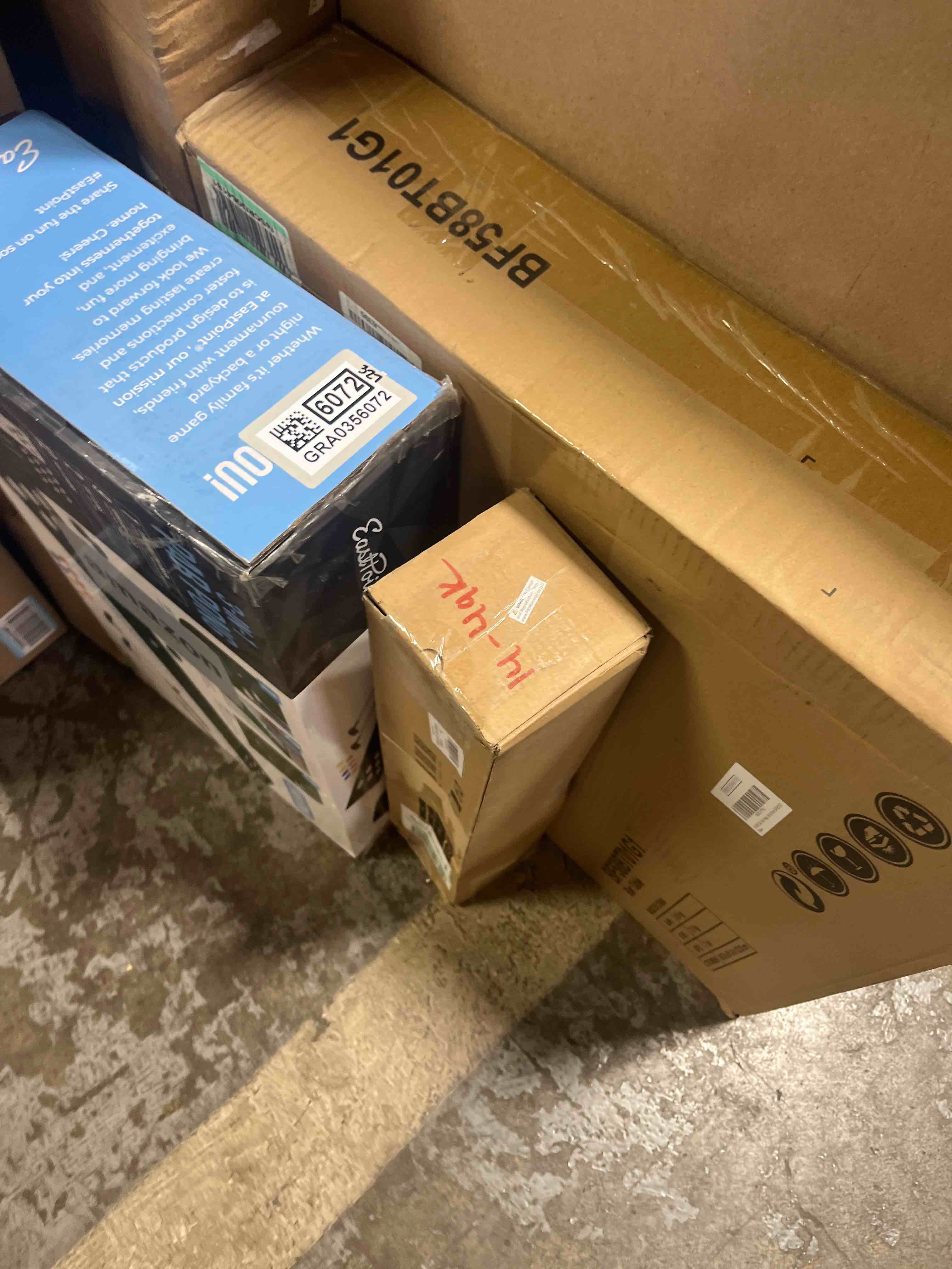 https://s3.amazonaws.com/lotting-images-prod/phillipi/GRA0356074_1755268669025.jpeg