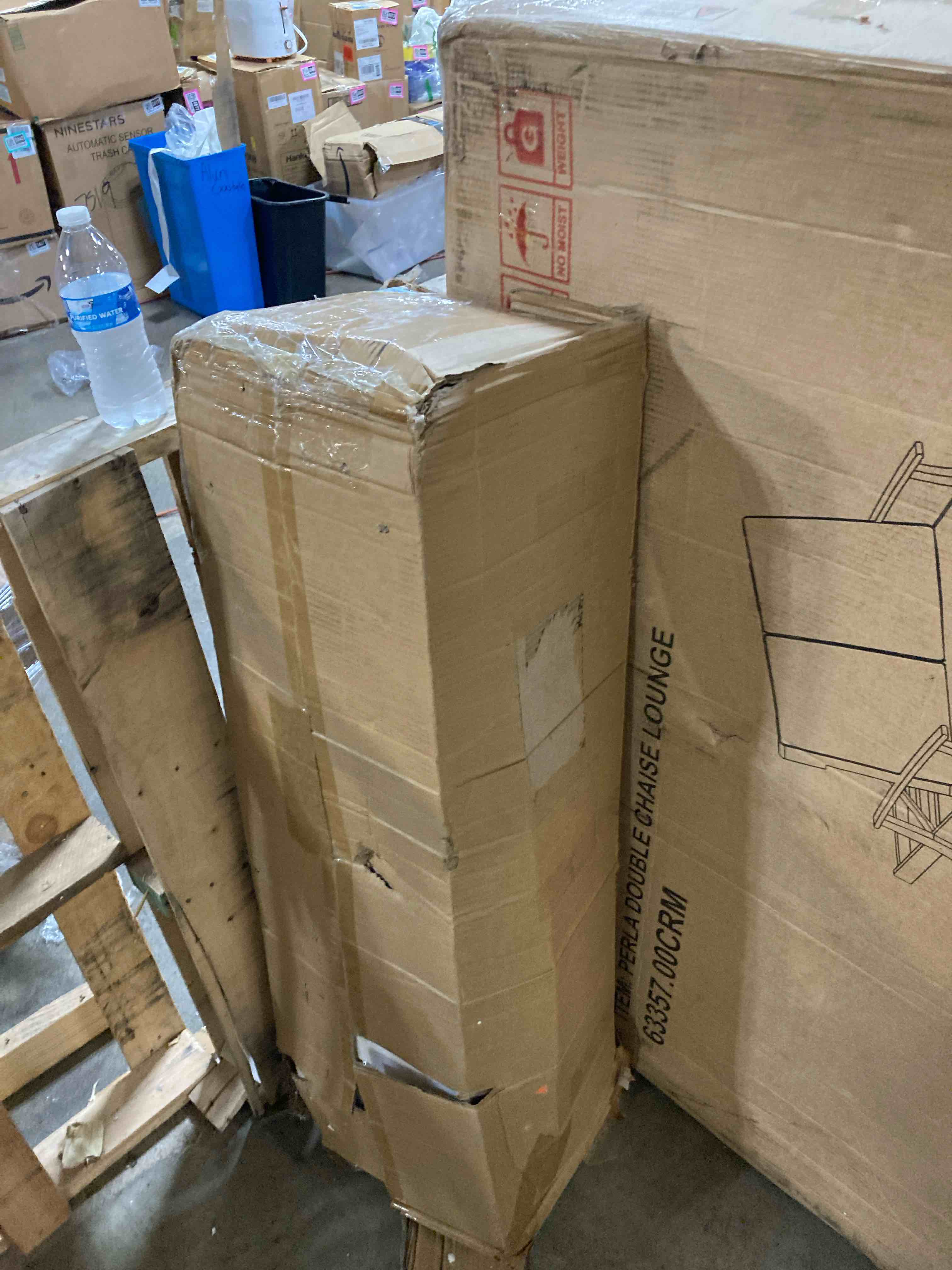 https://s3.amazonaws.com/lotting-images-prod/phillipi/GRA0356133_1754504559767.jpeg