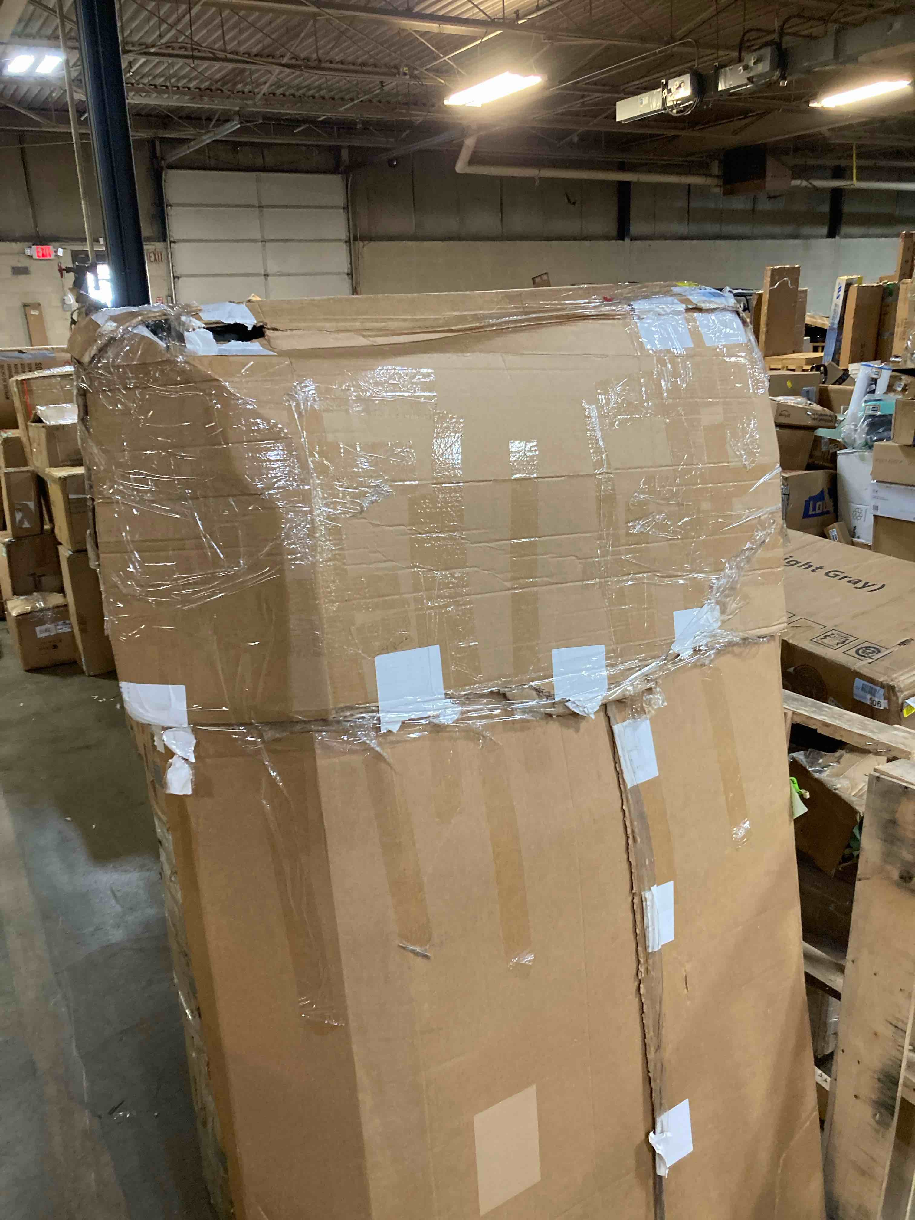 https://s3.amazonaws.com/lotting-images-prod/phillipi/GRA0356137_1754502926398.jpeg
