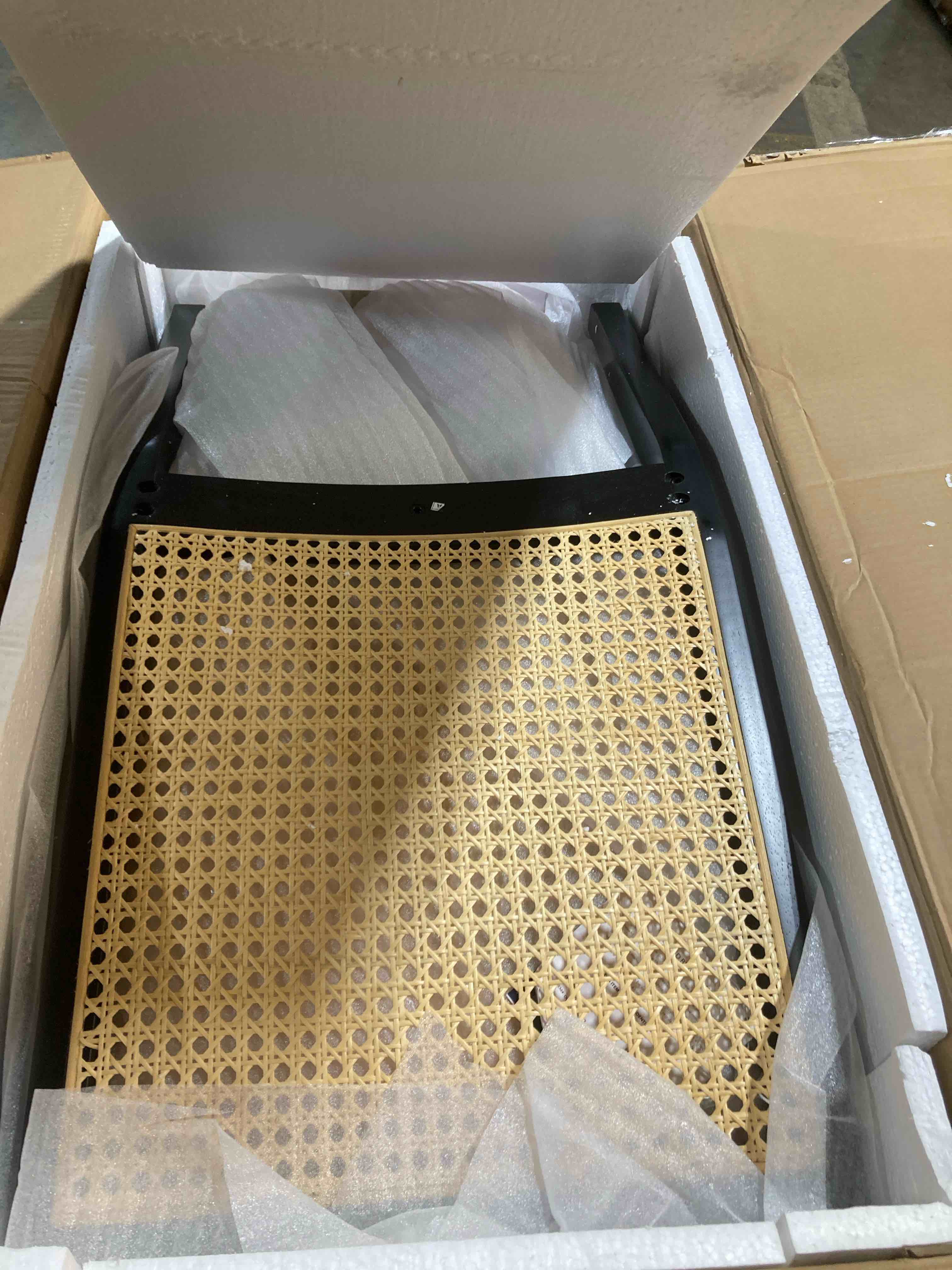 https://s3.amazonaws.com/lotting-images-prod/phillipi/GRA0356153_1753364804756.jpeg