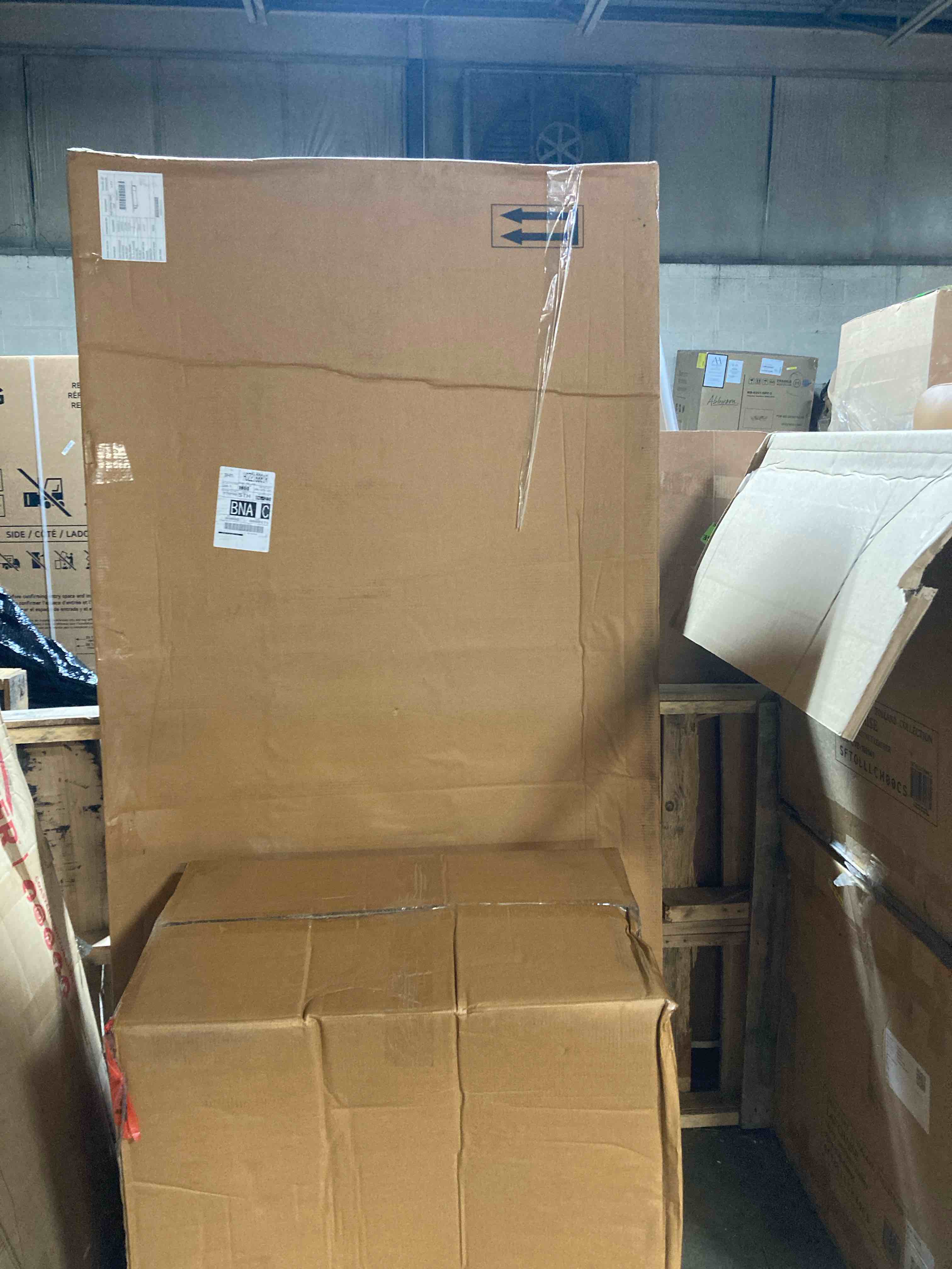 https://s3.amazonaws.com/lotting-images-prod/phillipi/GRA0356157_1753363731903.jpeg
