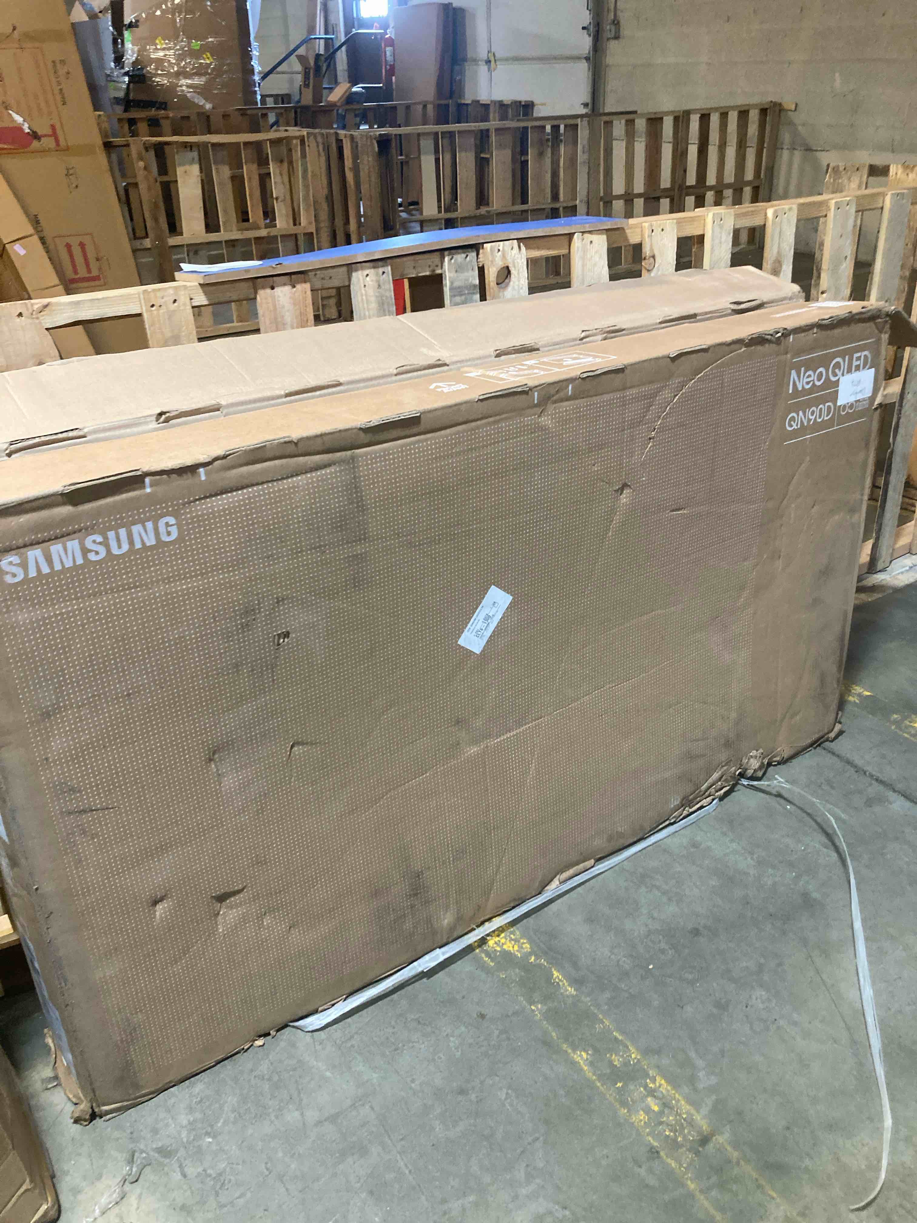 https://s3.amazonaws.com/lotting-images-prod/phillipi/GRA0356178_1753283760225.jpeg