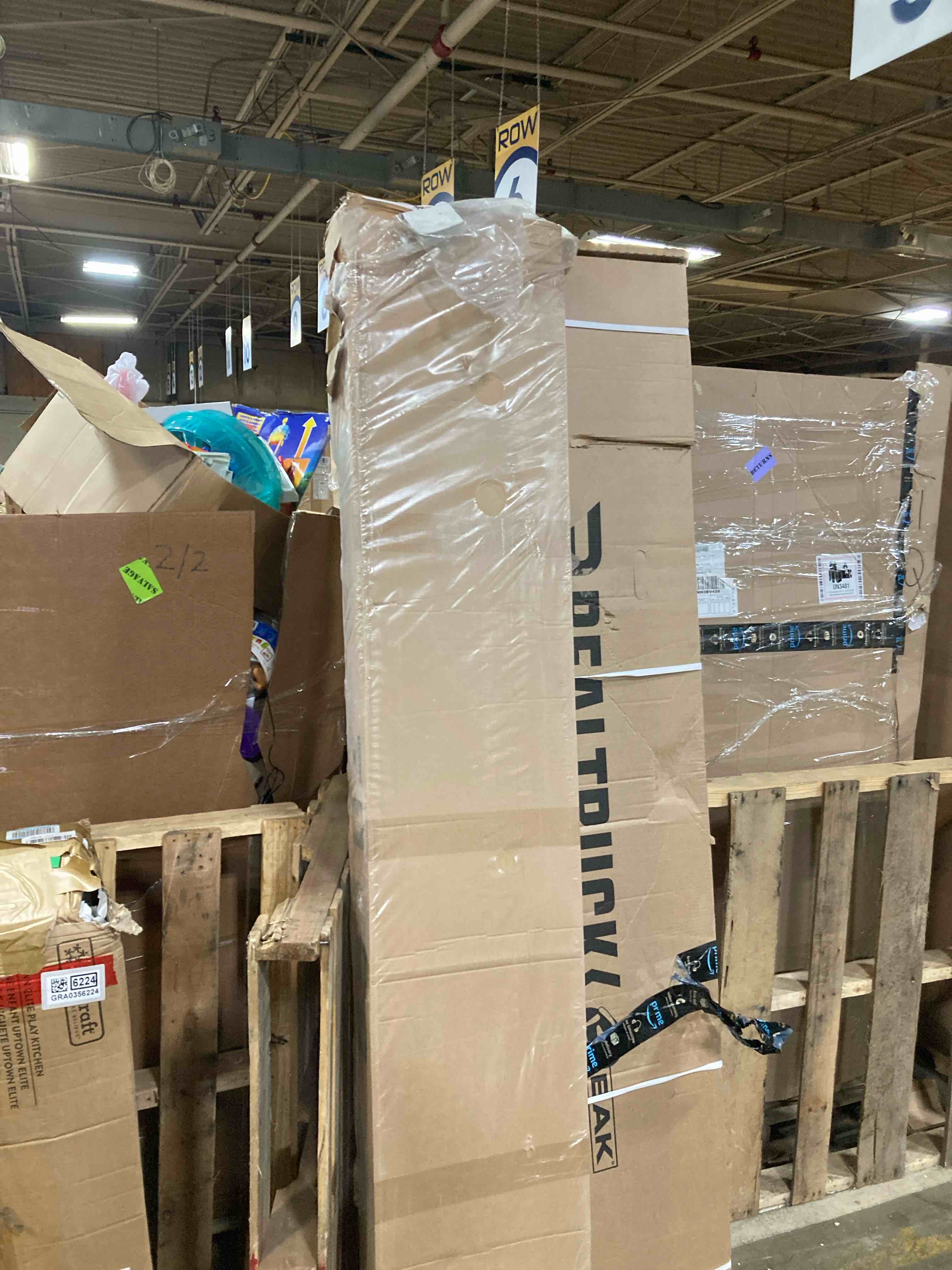 https://s3.amazonaws.com/lotting-images-prod/phillipi/GRA0356222_1753202290856.jpeg
