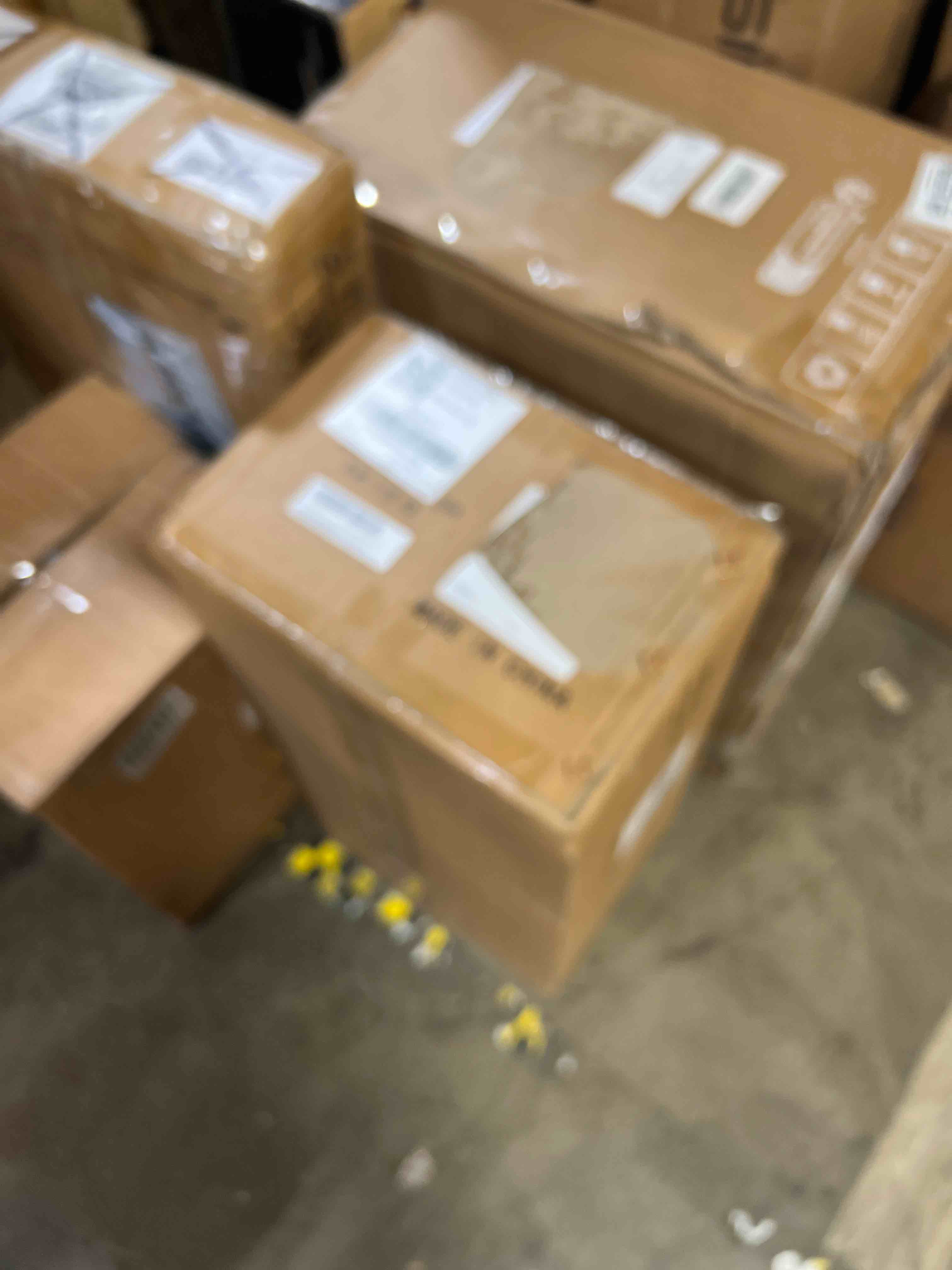 https://s3.amazonaws.com/lotting-images-prod/phillipi/GRA0356589_1746044737238.jpeg