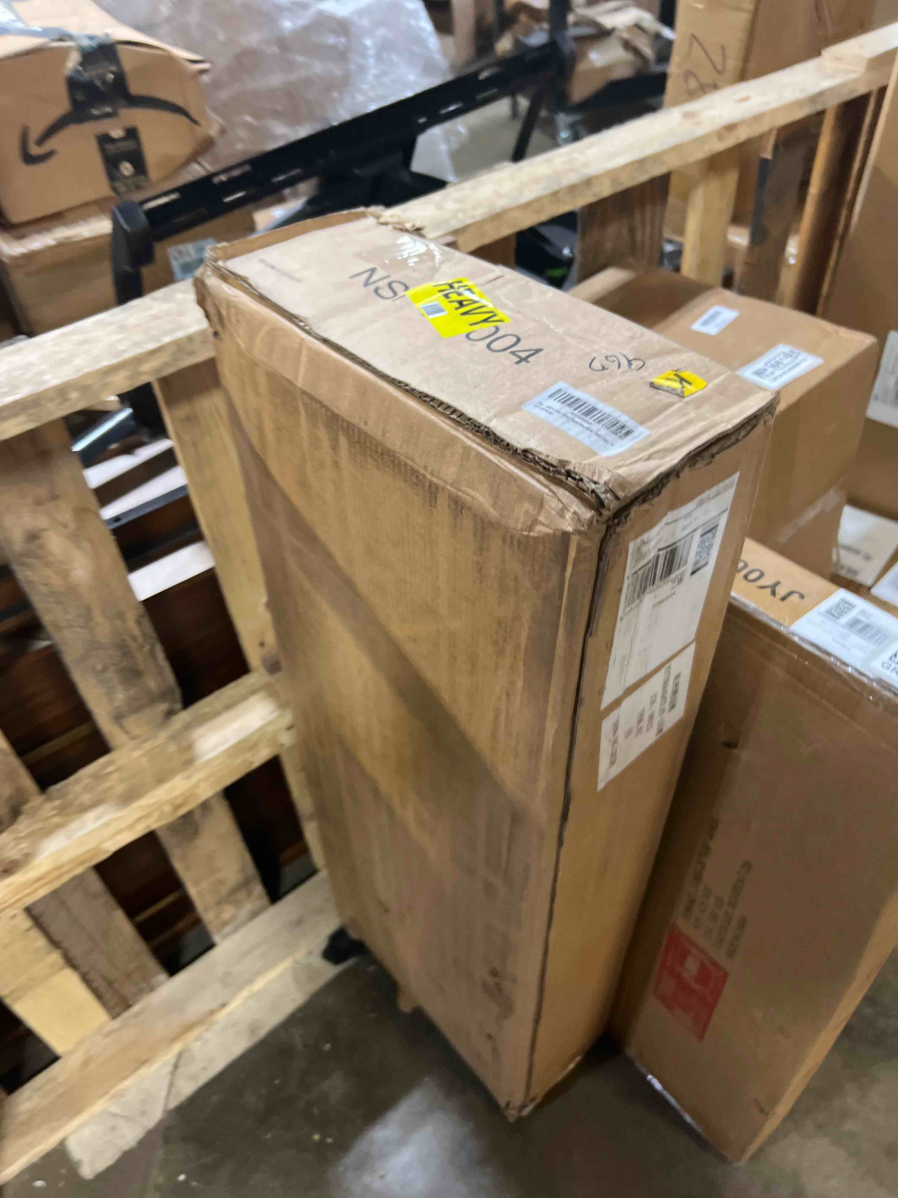 https://s3.amazonaws.com/lotting-images-prod/phillipi/GRA0356614_1746041339375.jpeg