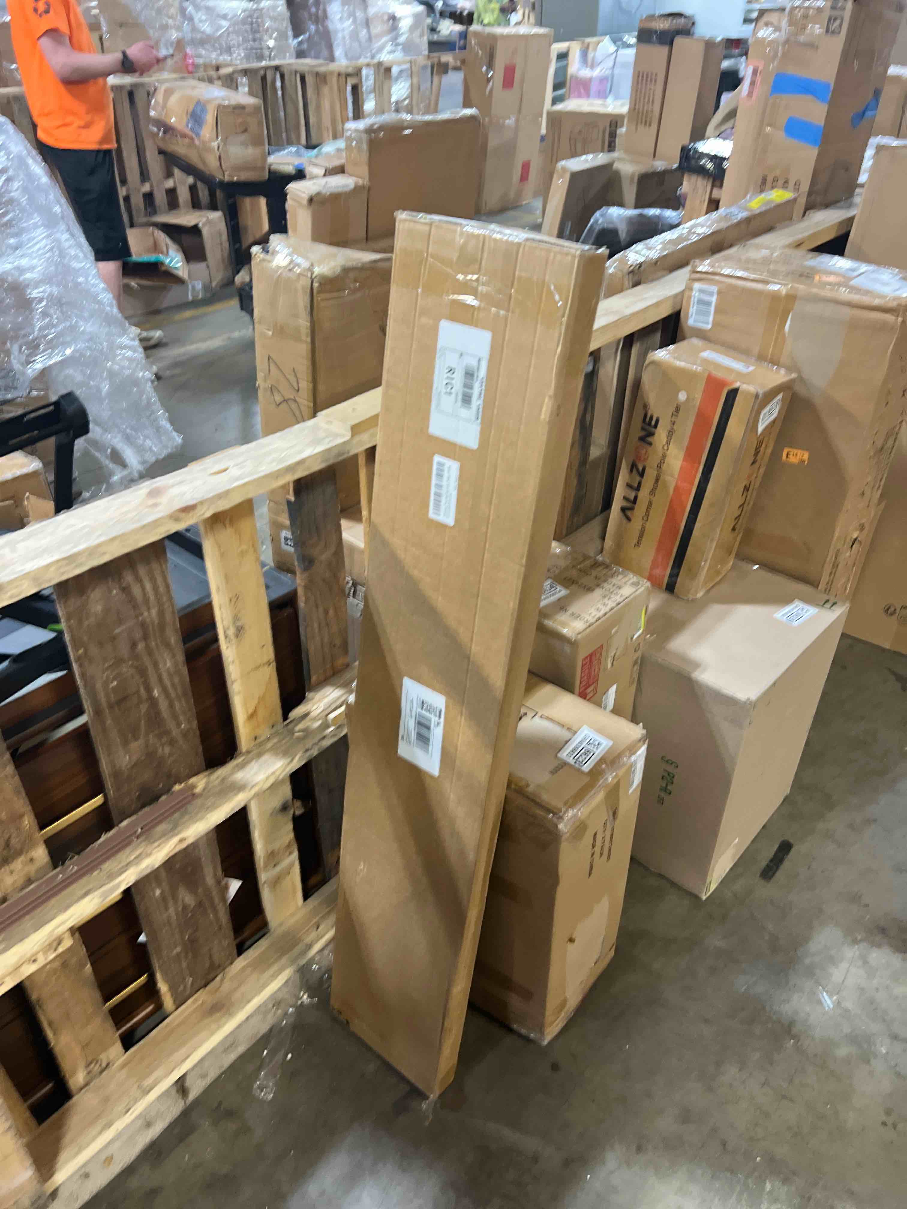 https://s3.amazonaws.com/lotting-images-prod/phillipi/GRA0356621_1746040420430.jpeg
