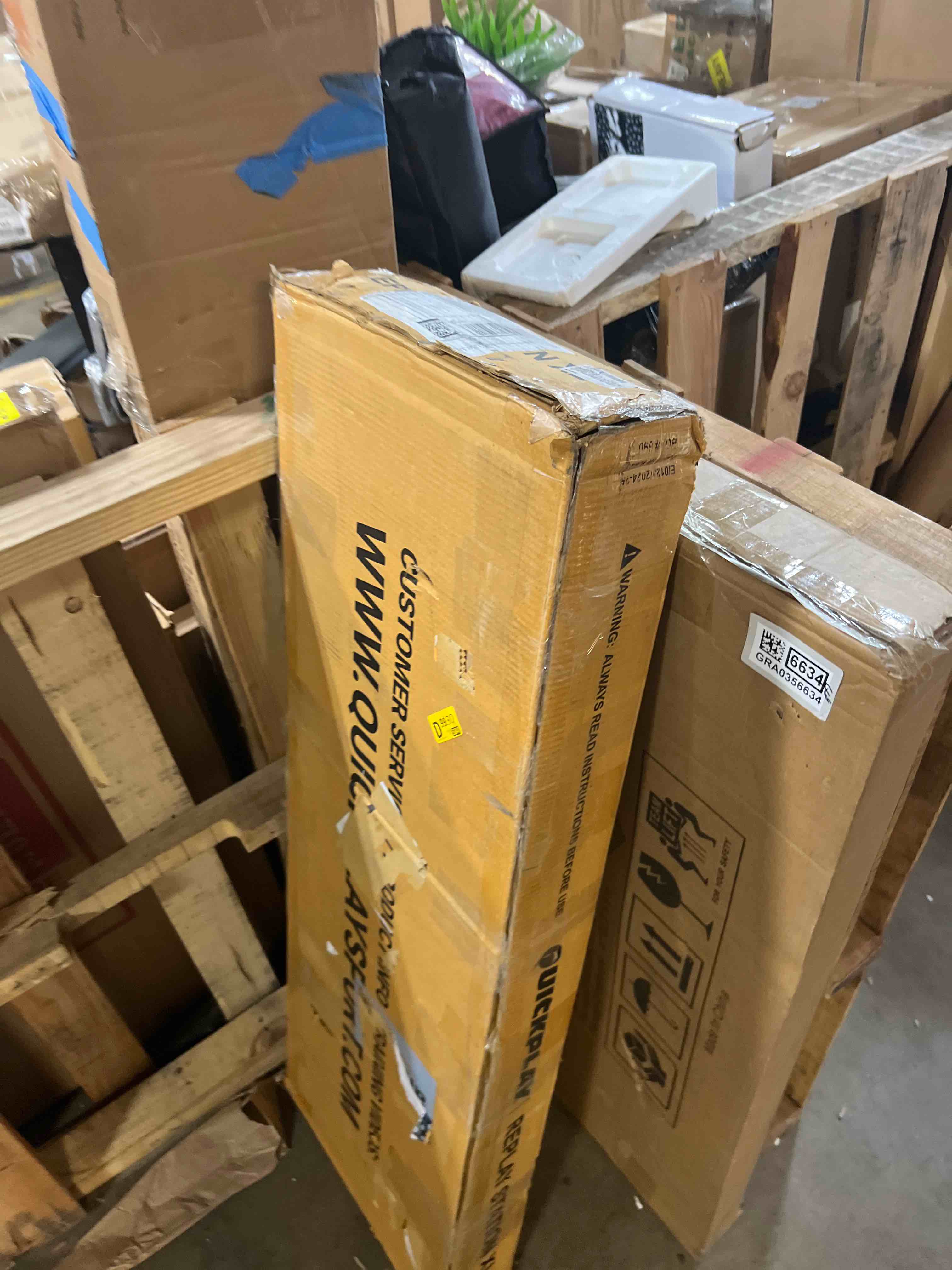 https://s3.amazonaws.com/lotting-images-prod/phillipi/GRA0356631_1746038725251.jpeg