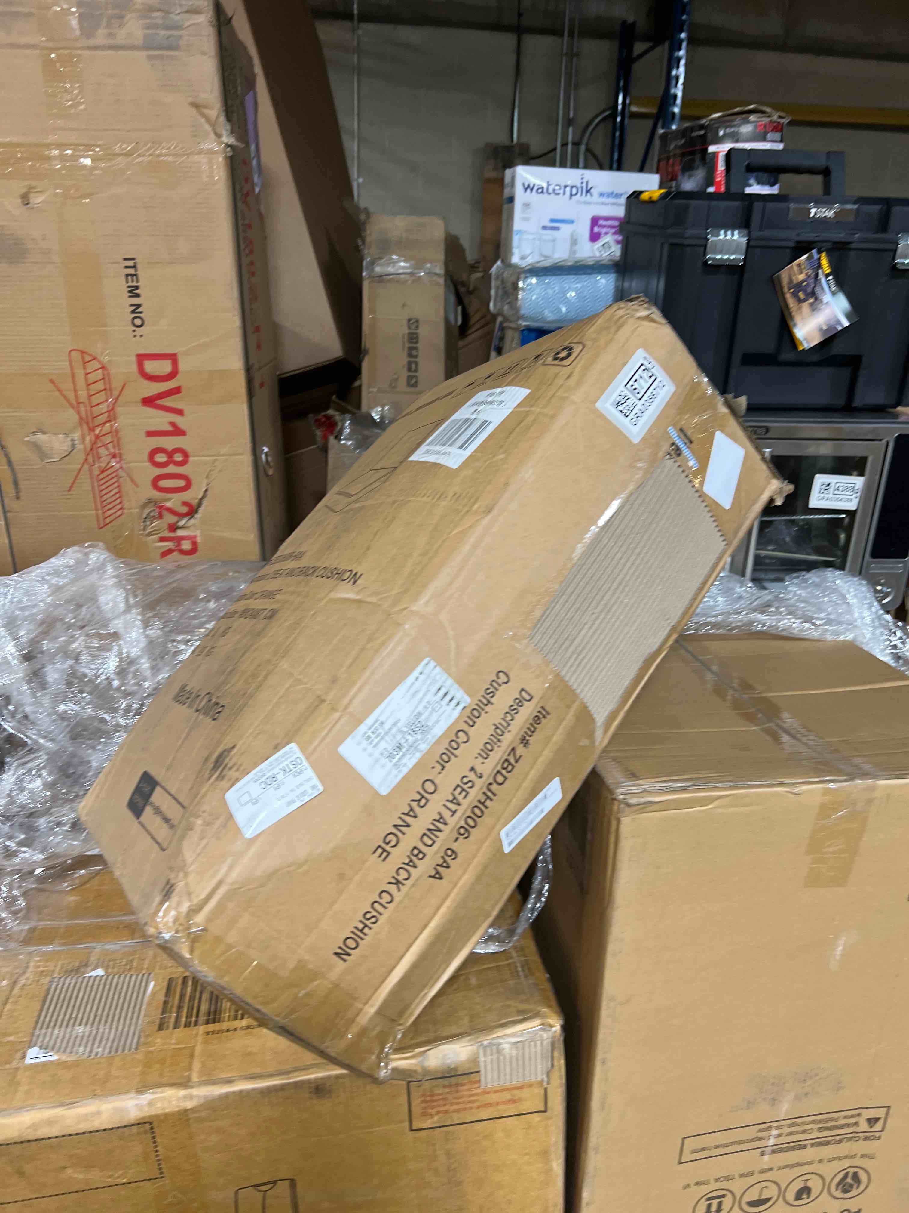 https://s3.amazonaws.com/lotting-images-prod/phillipi/GRA0356711_1744387319338.jpeg