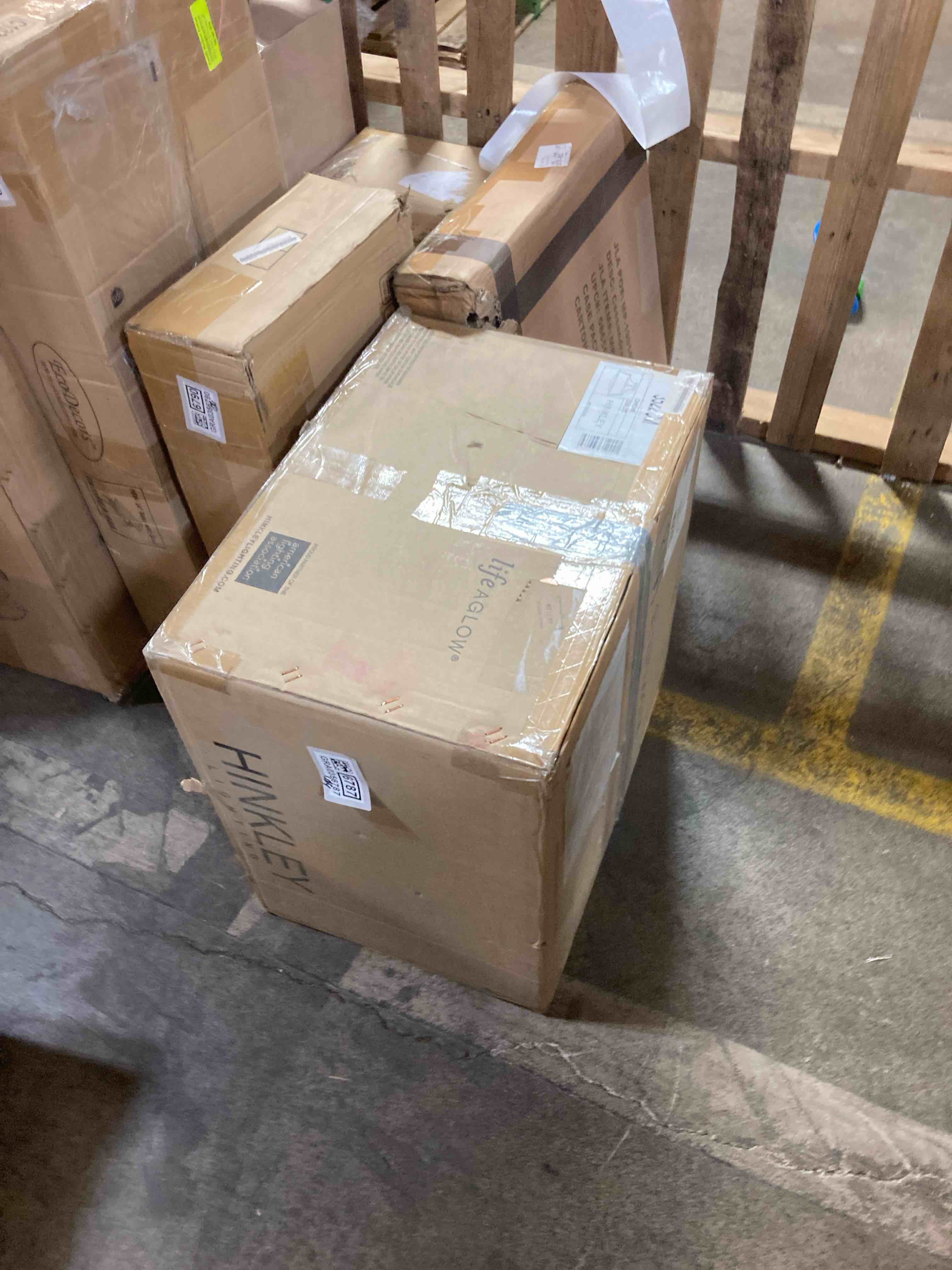 https://s3.amazonaws.com/lotting-images-prod/phillipi/GRA0356787_1743605519396.jpeg