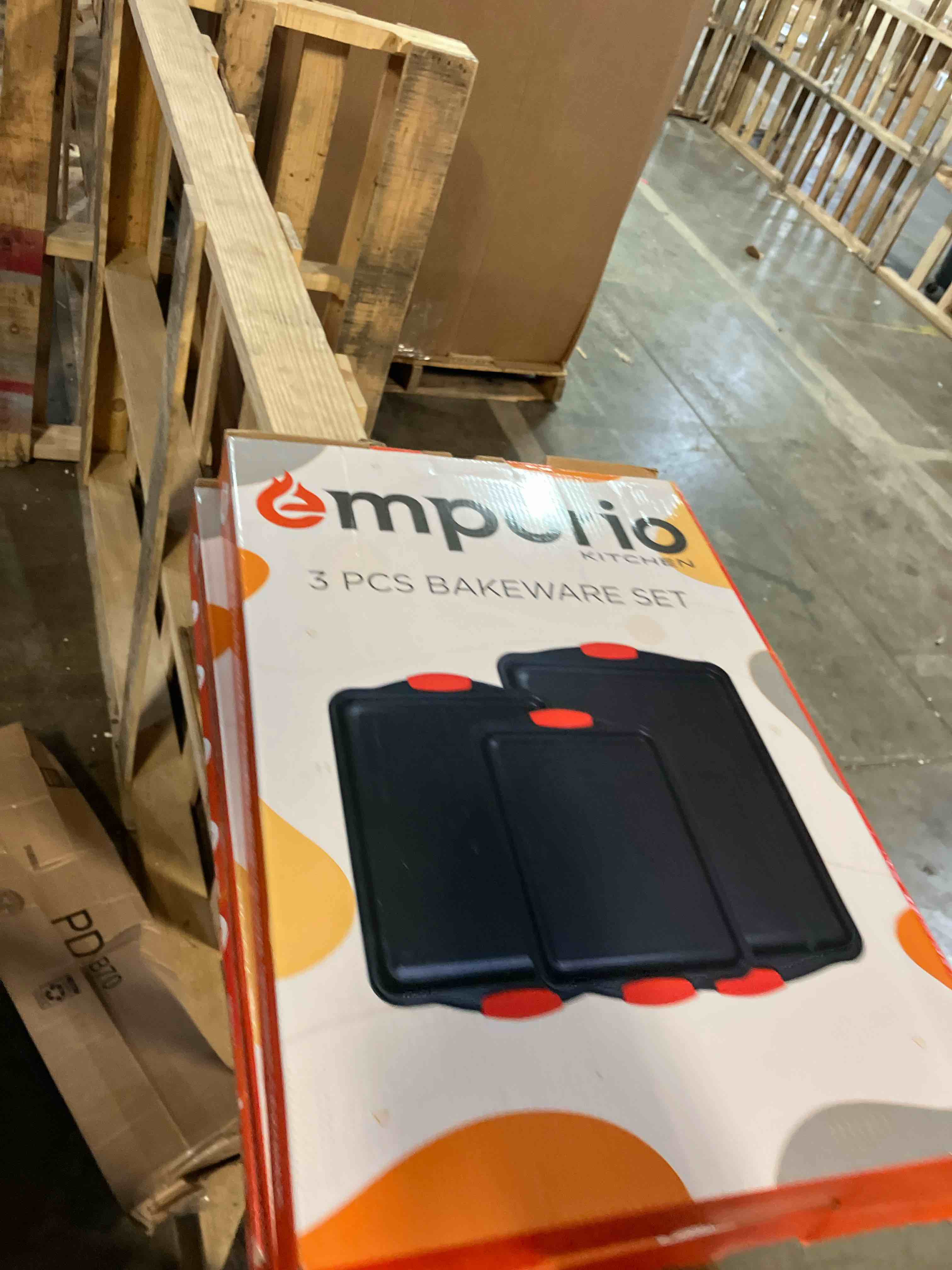 https://s3.amazonaws.com/lotting-images-prod/phillipi/GRA0356949_1743445694342.jpeg