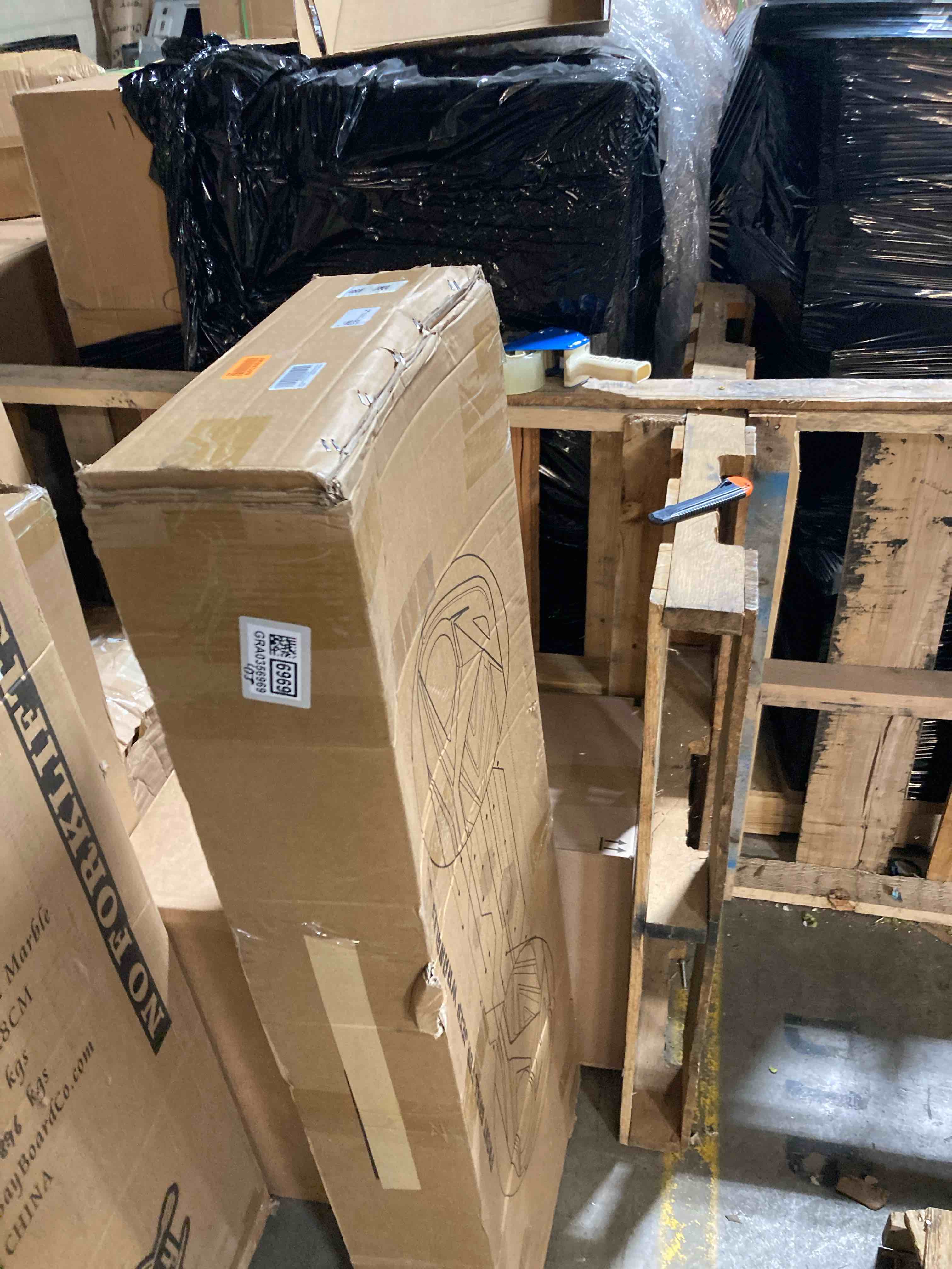 https://s3.amazonaws.com/lotting-images-prod/phillipi/GRA0356969_1743094032881.jpeg