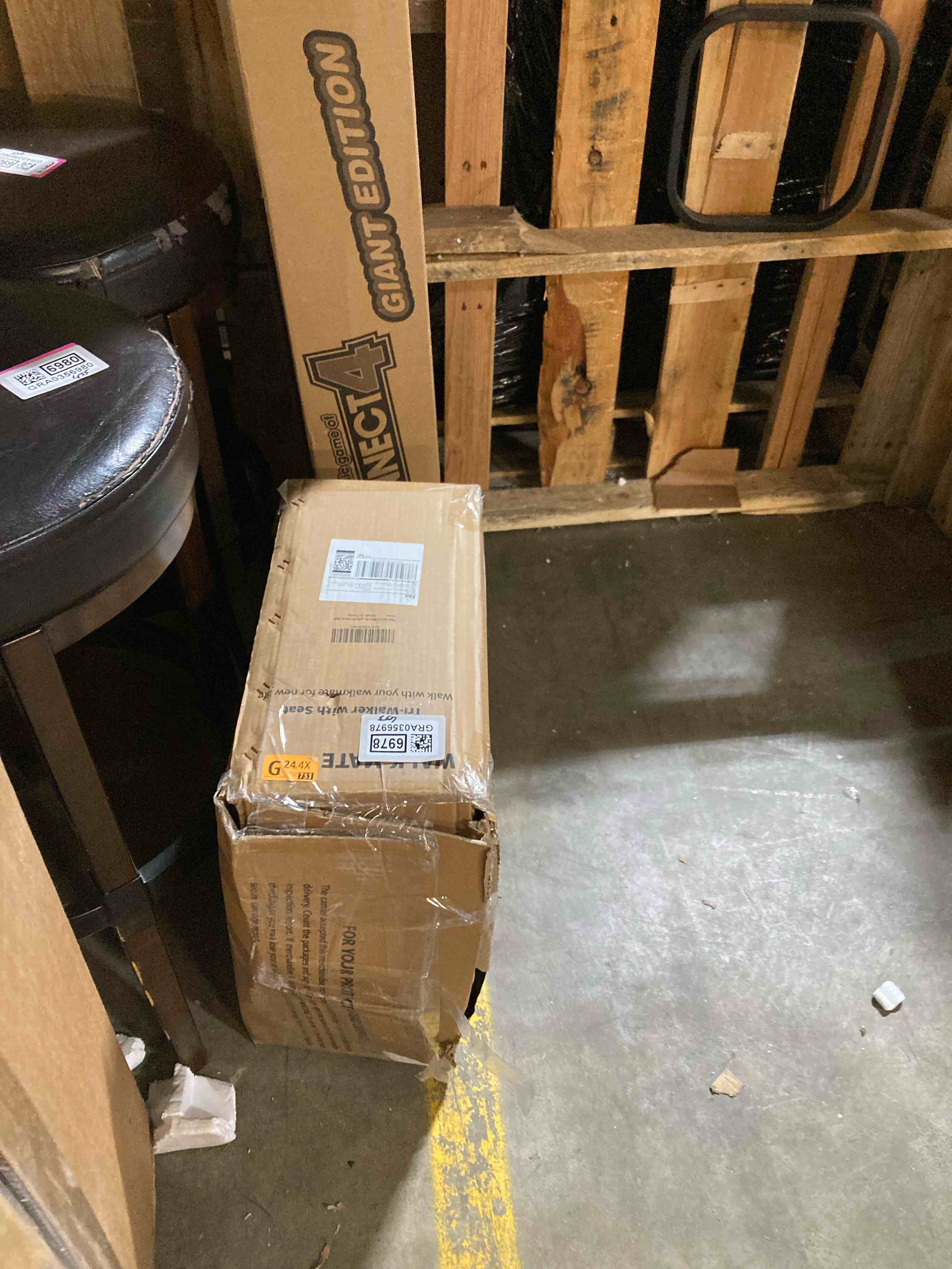 https://s3.amazonaws.com/lotting-images-prod/phillipi/GRA0356978_1743093120010.jpeg