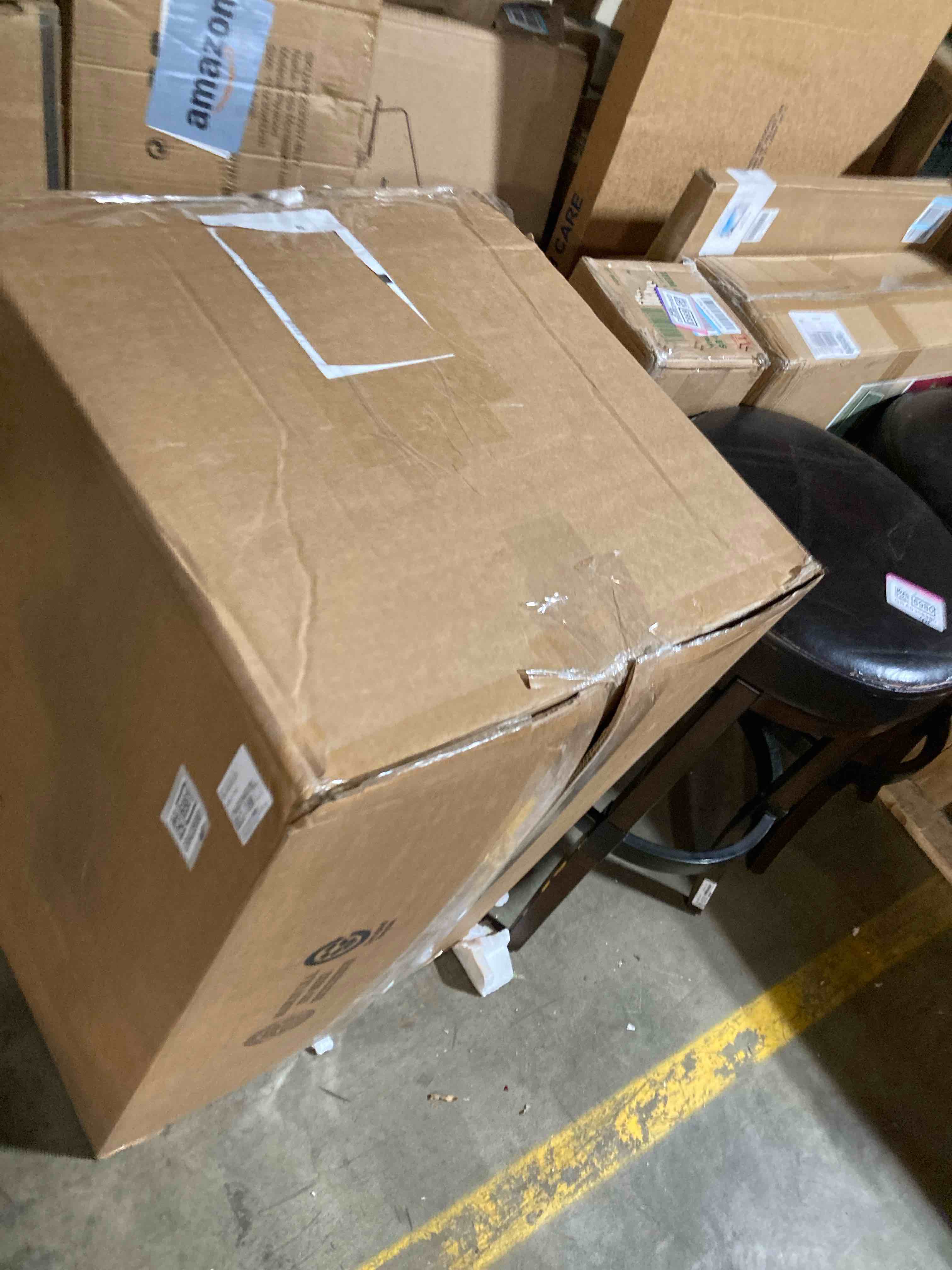 https://s3.amazonaws.com/lotting-images-prod/phillipi/GRA0356981_1743092805507.jpeg