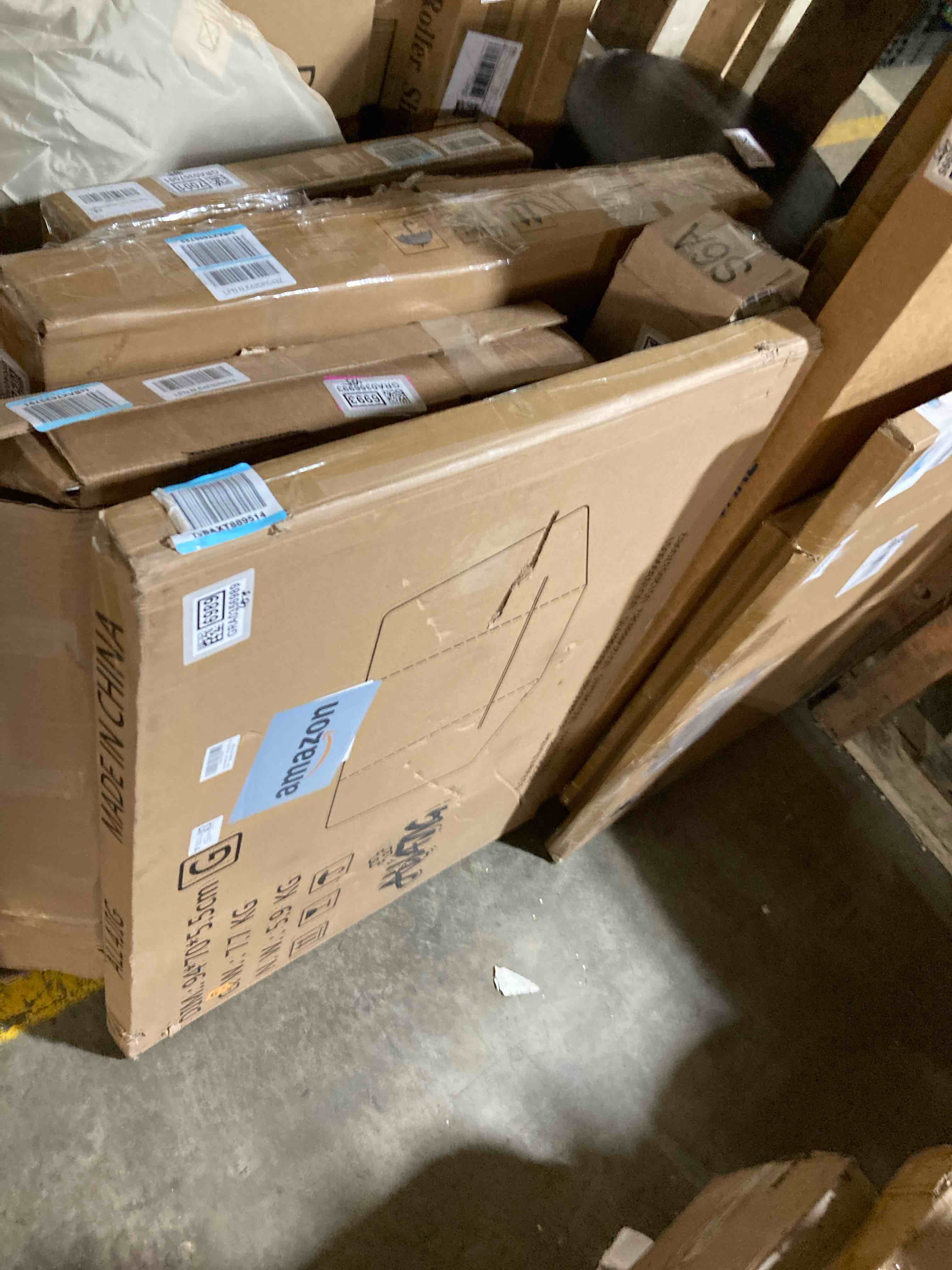 https://s3.amazonaws.com/lotting-images-prod/phillipi/GRA0356989_1743092246099.jpeg