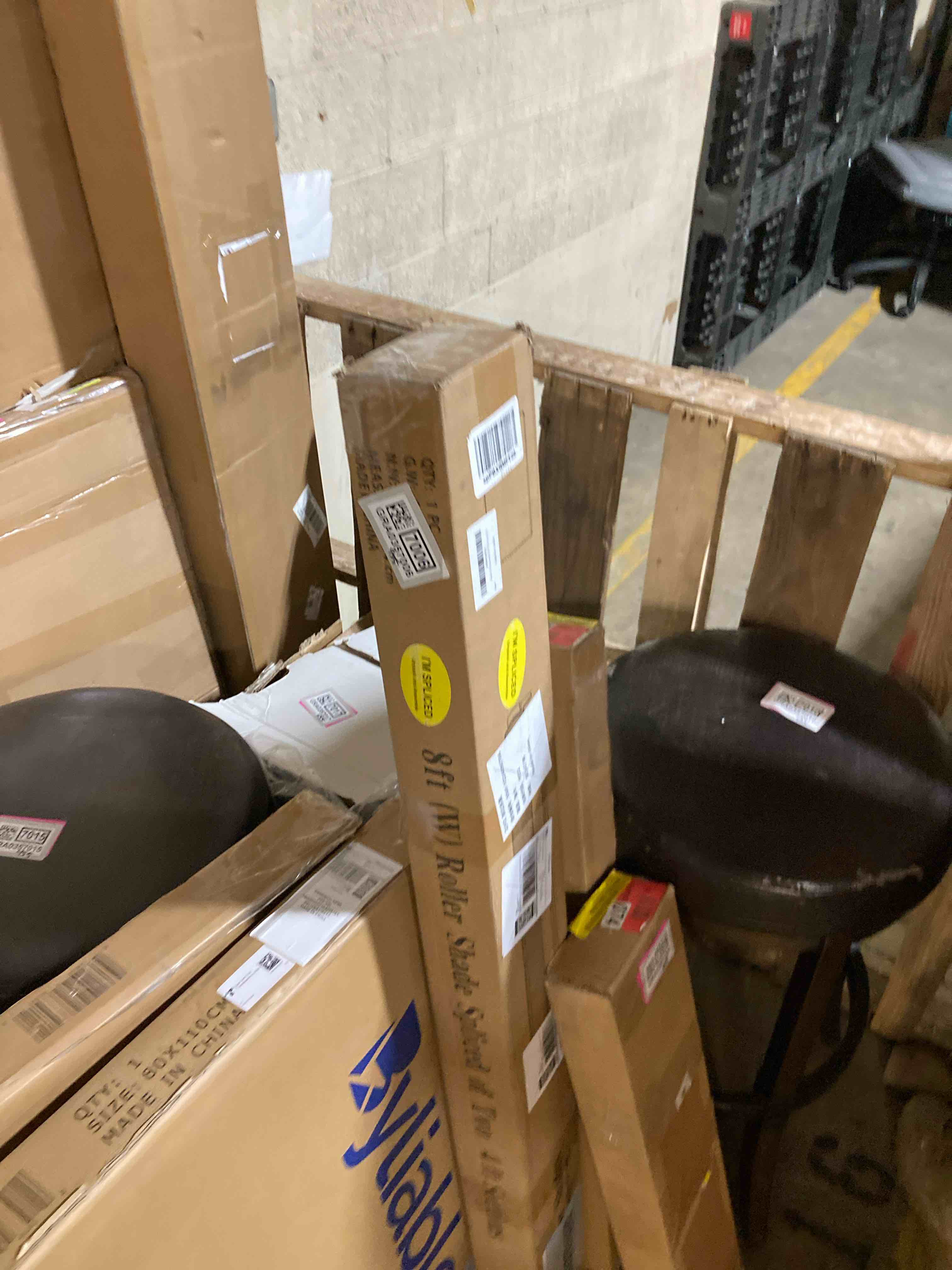 https://s3.amazonaws.com/lotting-images-prod/phillipi/GRA0357006_1743091030195.jpeg