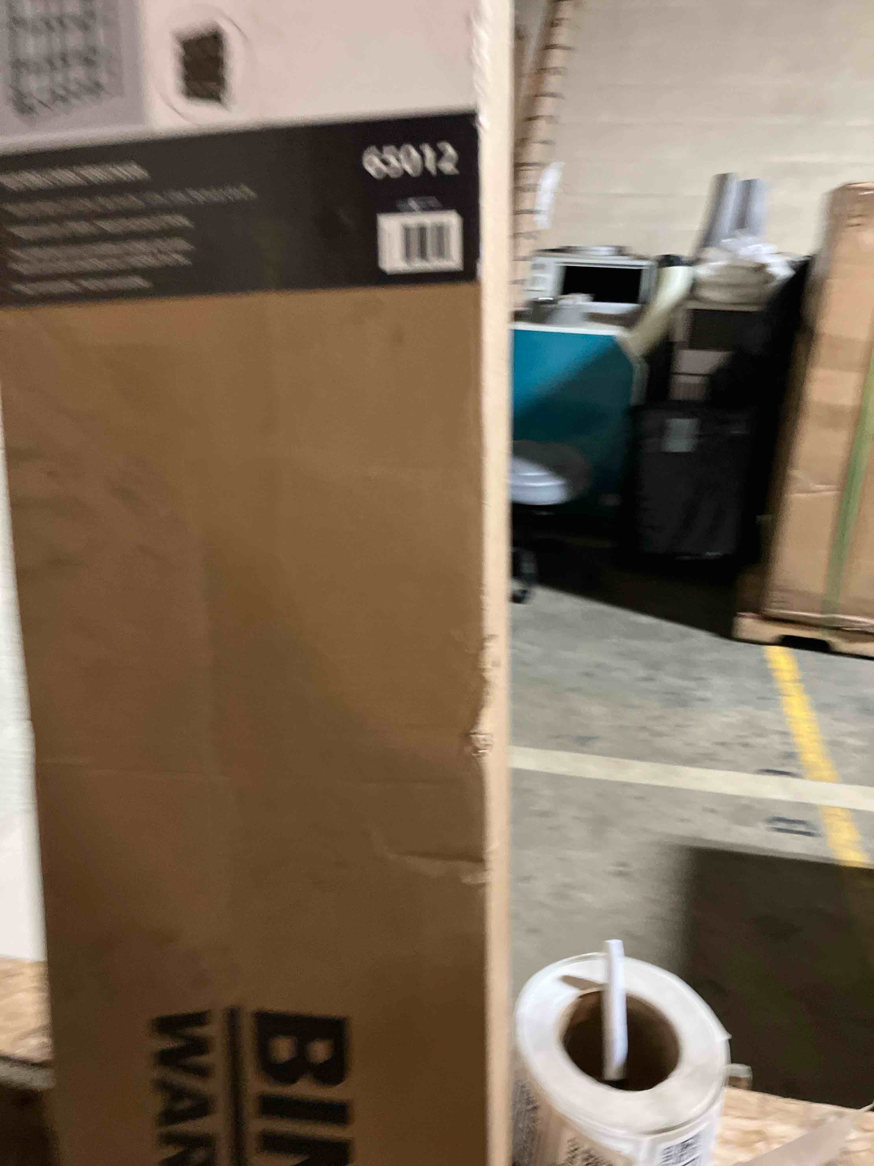 https://s3.amazonaws.com/lotting-images-prod/phillipi/GRA0357019_1743090591204.jpeg